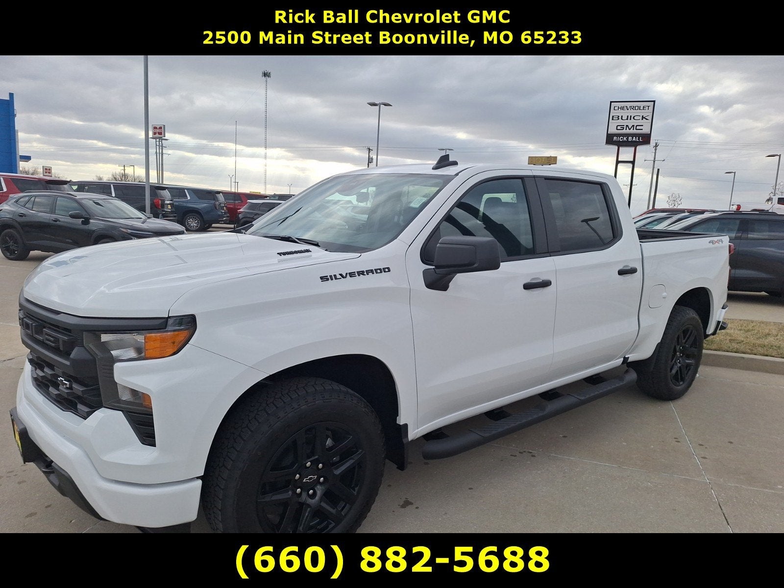 2025 Chevrolet Silverado 1500 Custom