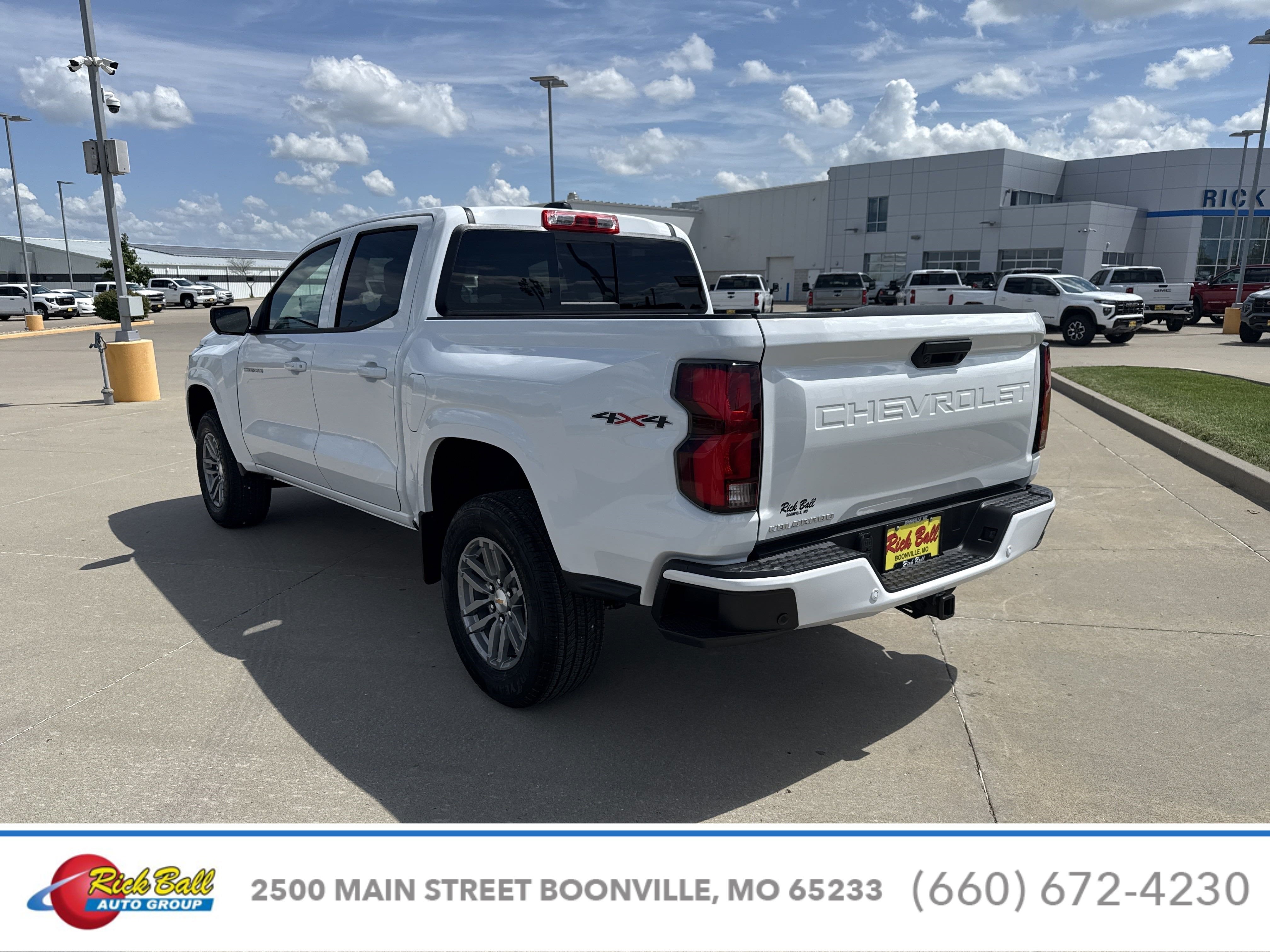 2025 Chevrolet Colorado WT/LT