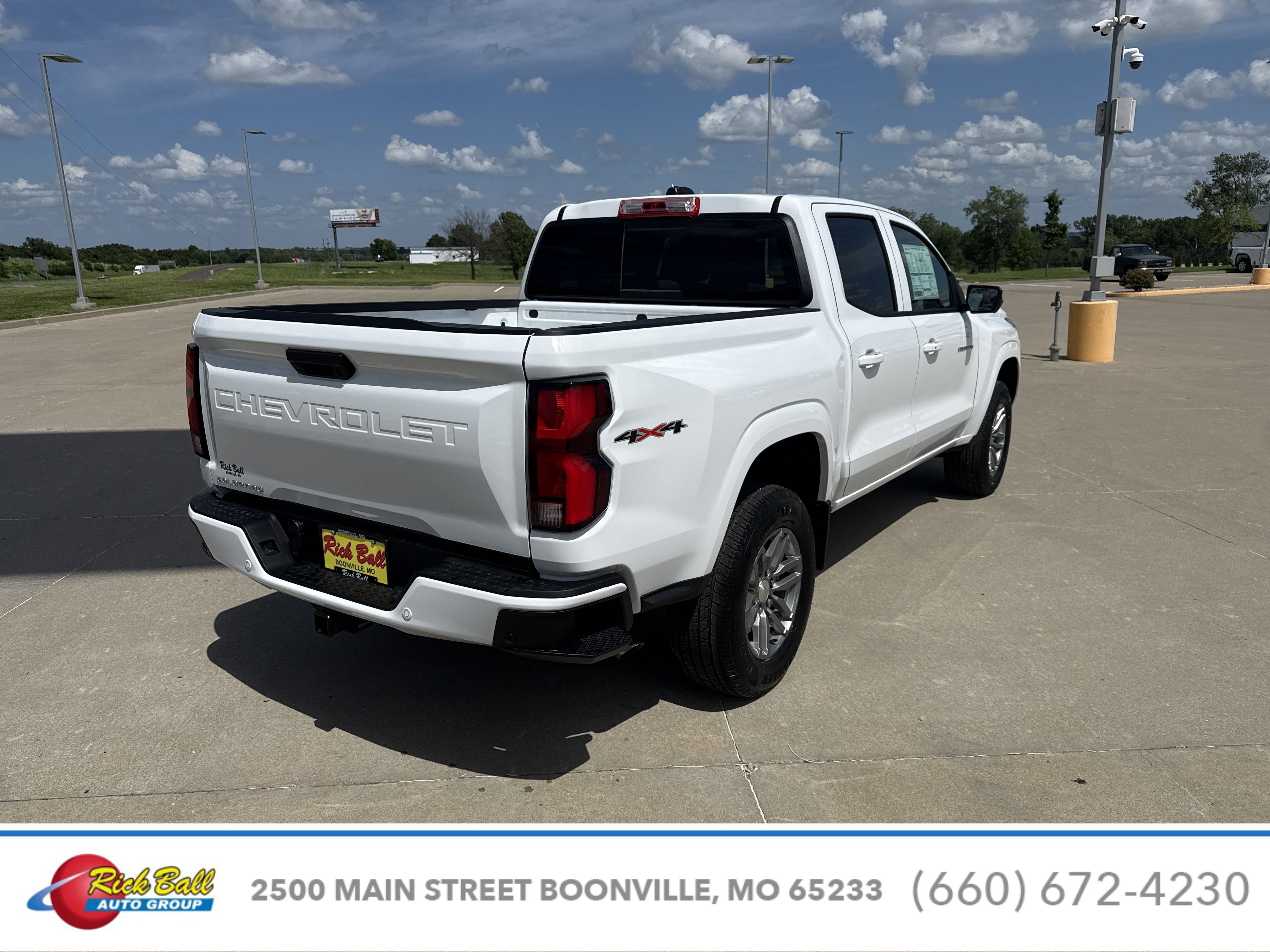 2025 Chevrolet Colorado WT/LT