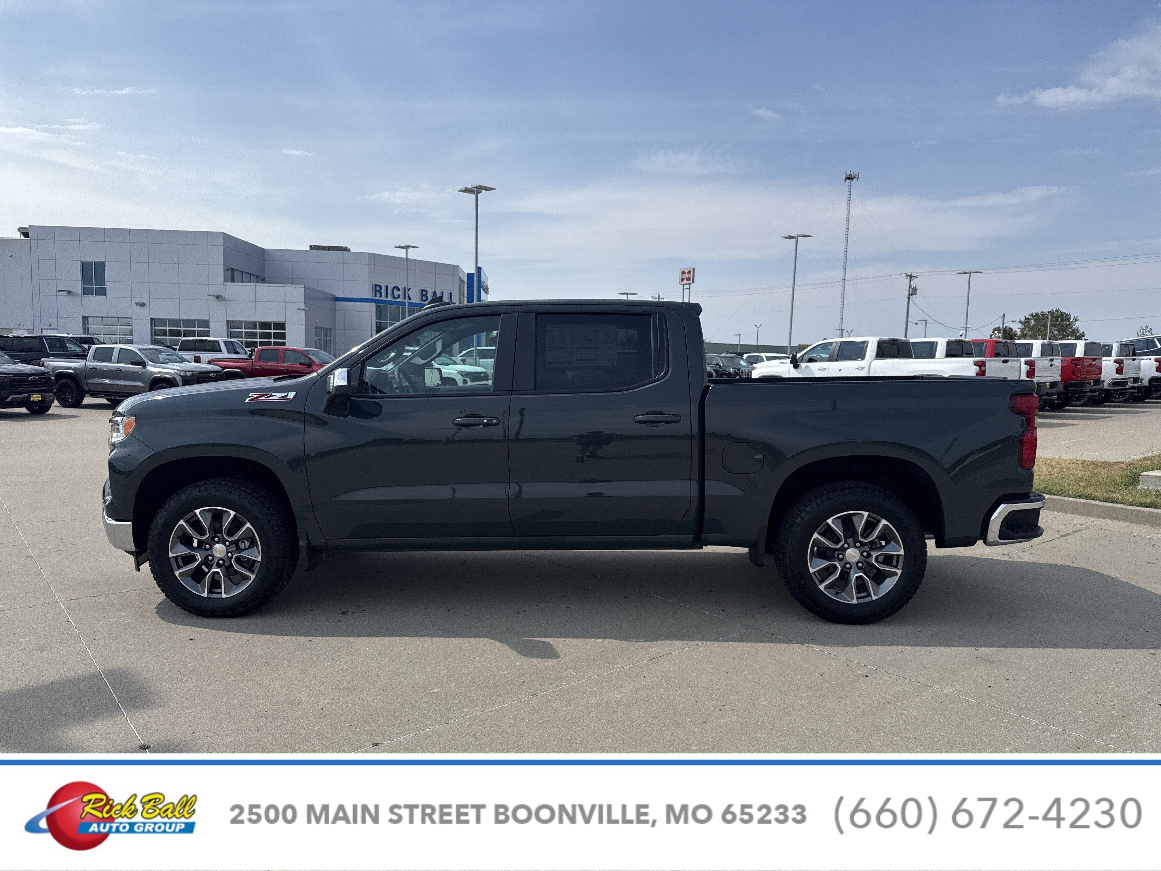 2026 Chevrolet Silverado 1500 LT