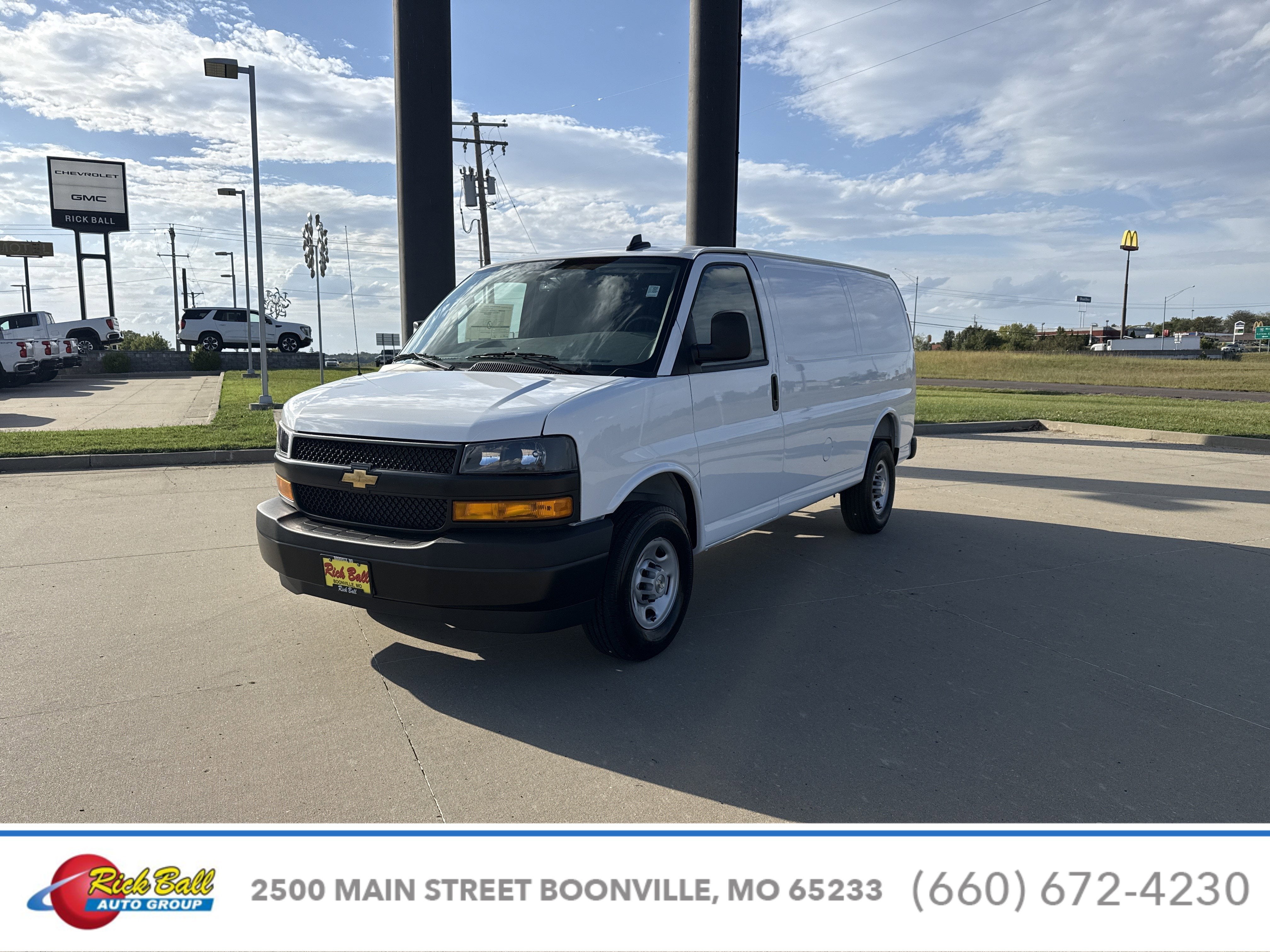 2025 Chevrolet Express Cargo 2500 WT