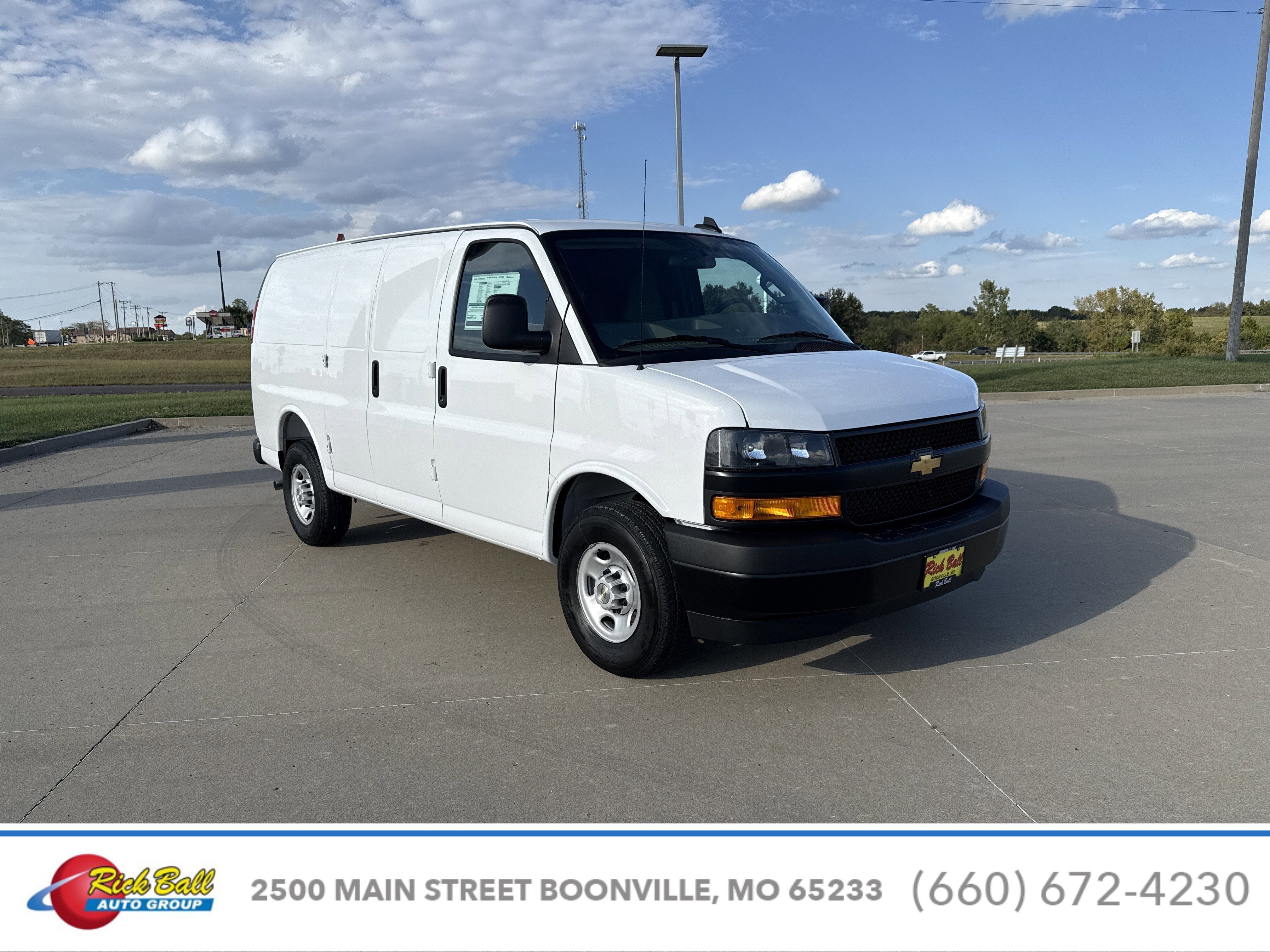 2025 Chevrolet Express Cargo 2500 WT