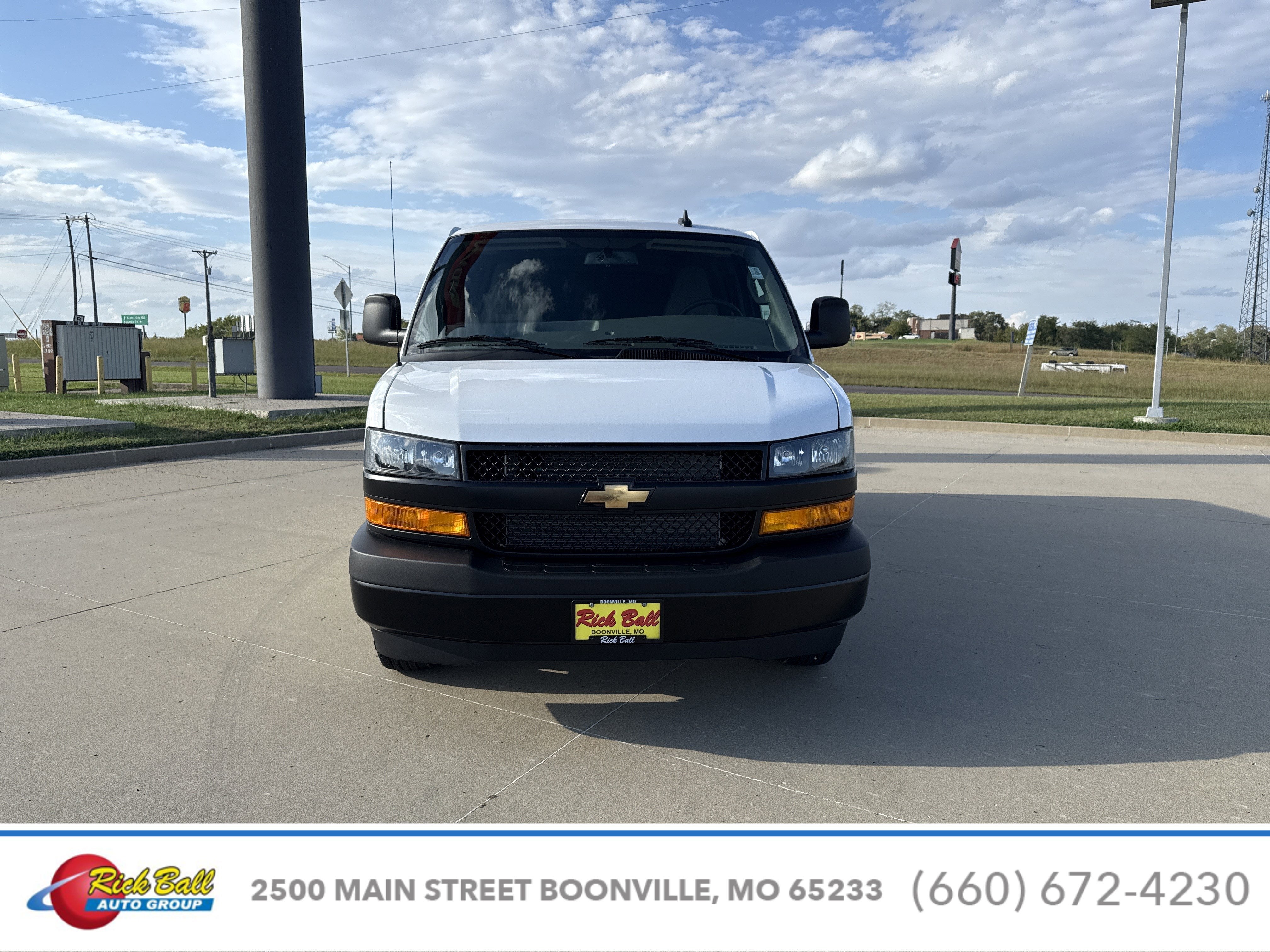 2025 Chevrolet Express Cargo 2500 WT