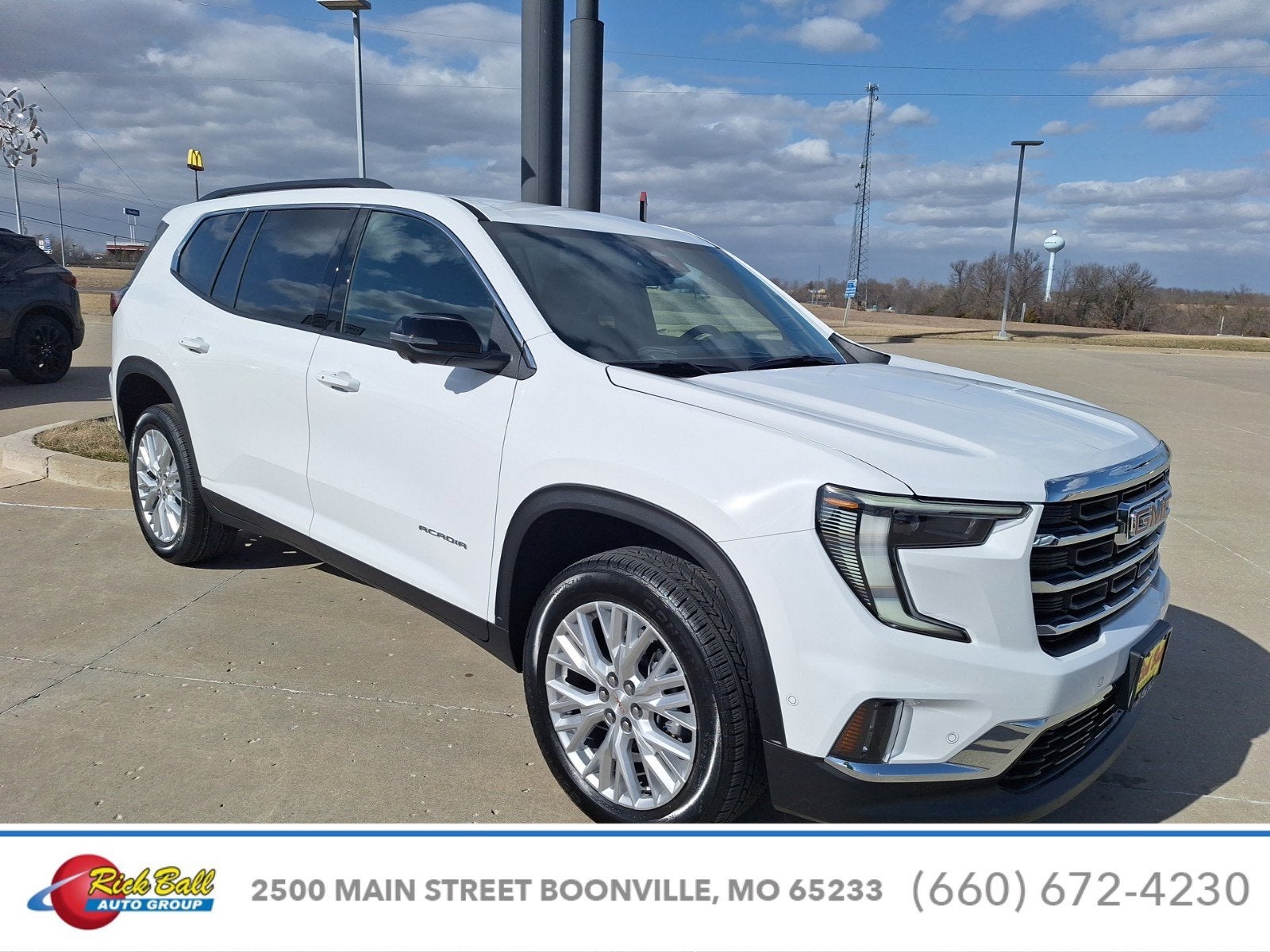 2025 GMC Acadia Elevation