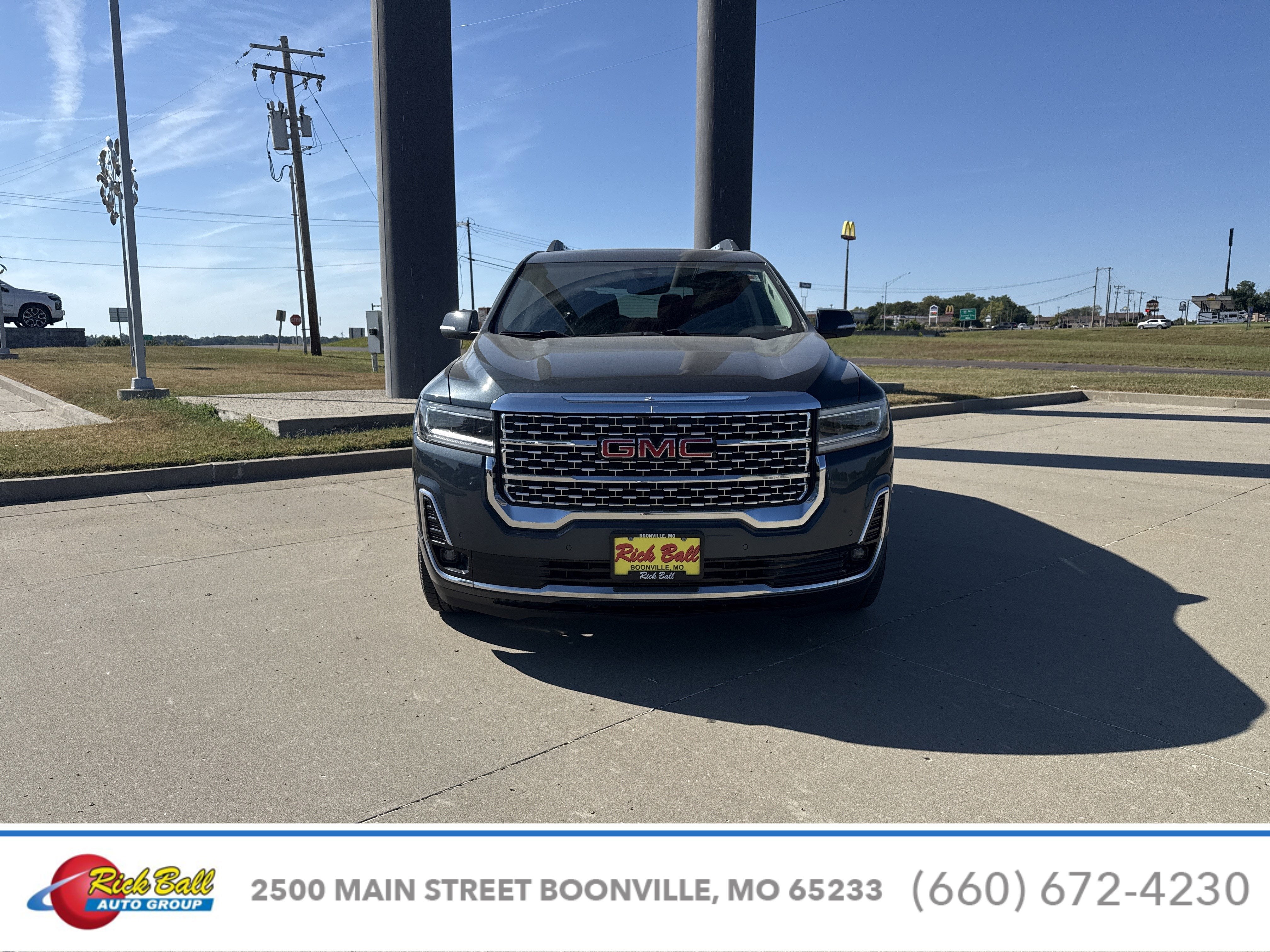 2020 GMC Acadia Denali