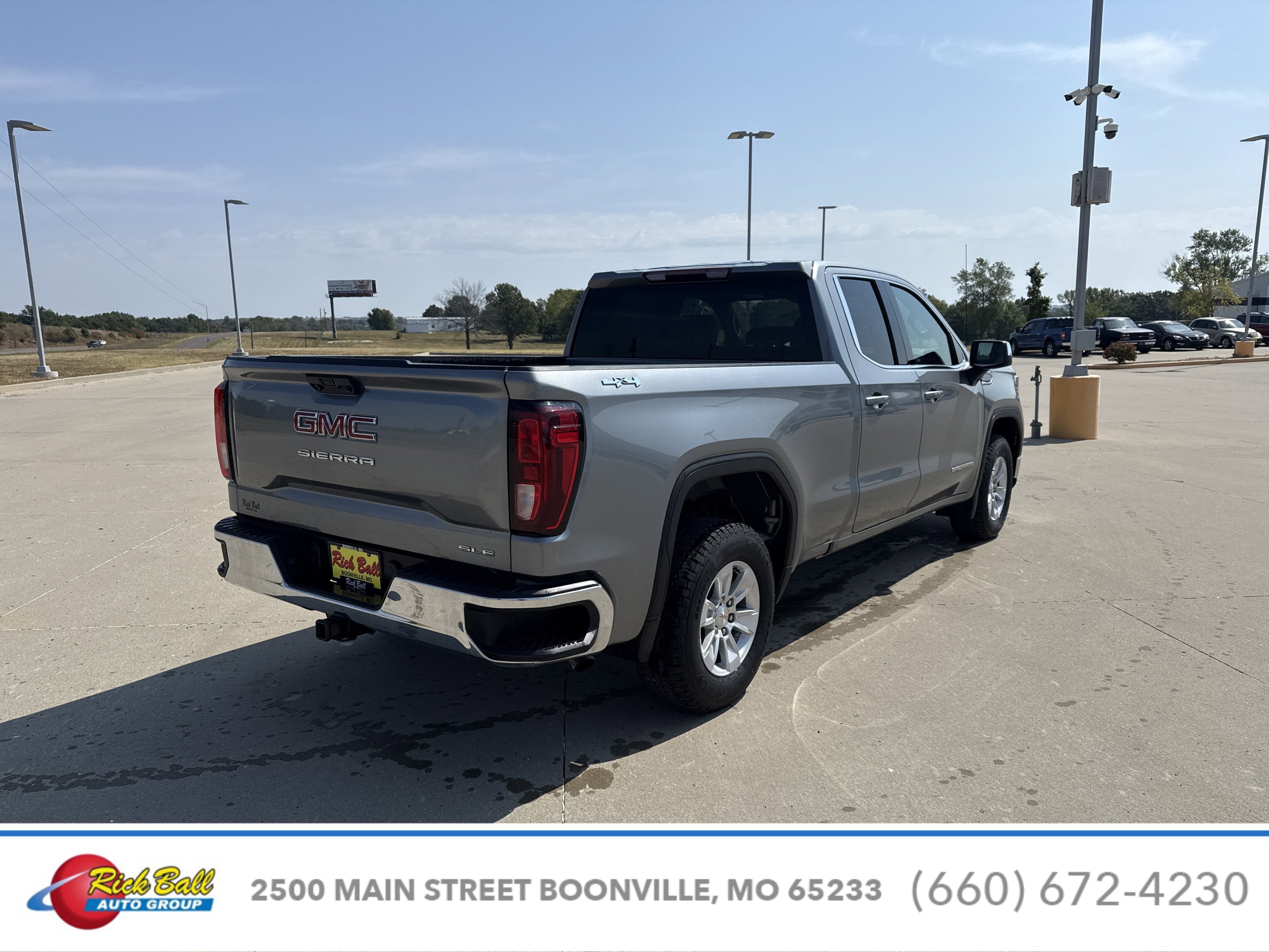 2023 GMC Sierra 1500 SLE