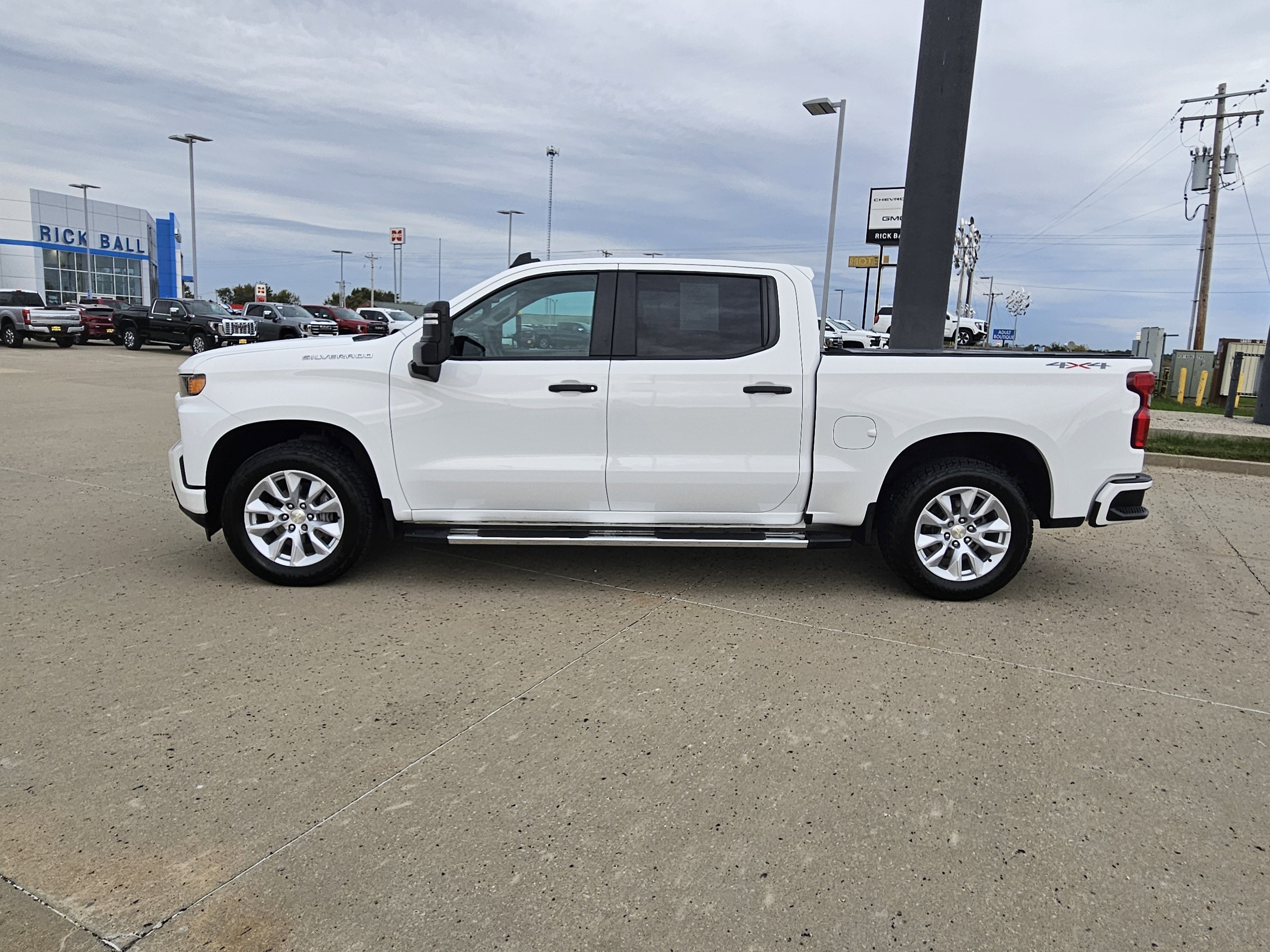 2019 Chevrolet Silverado 1500 Custom