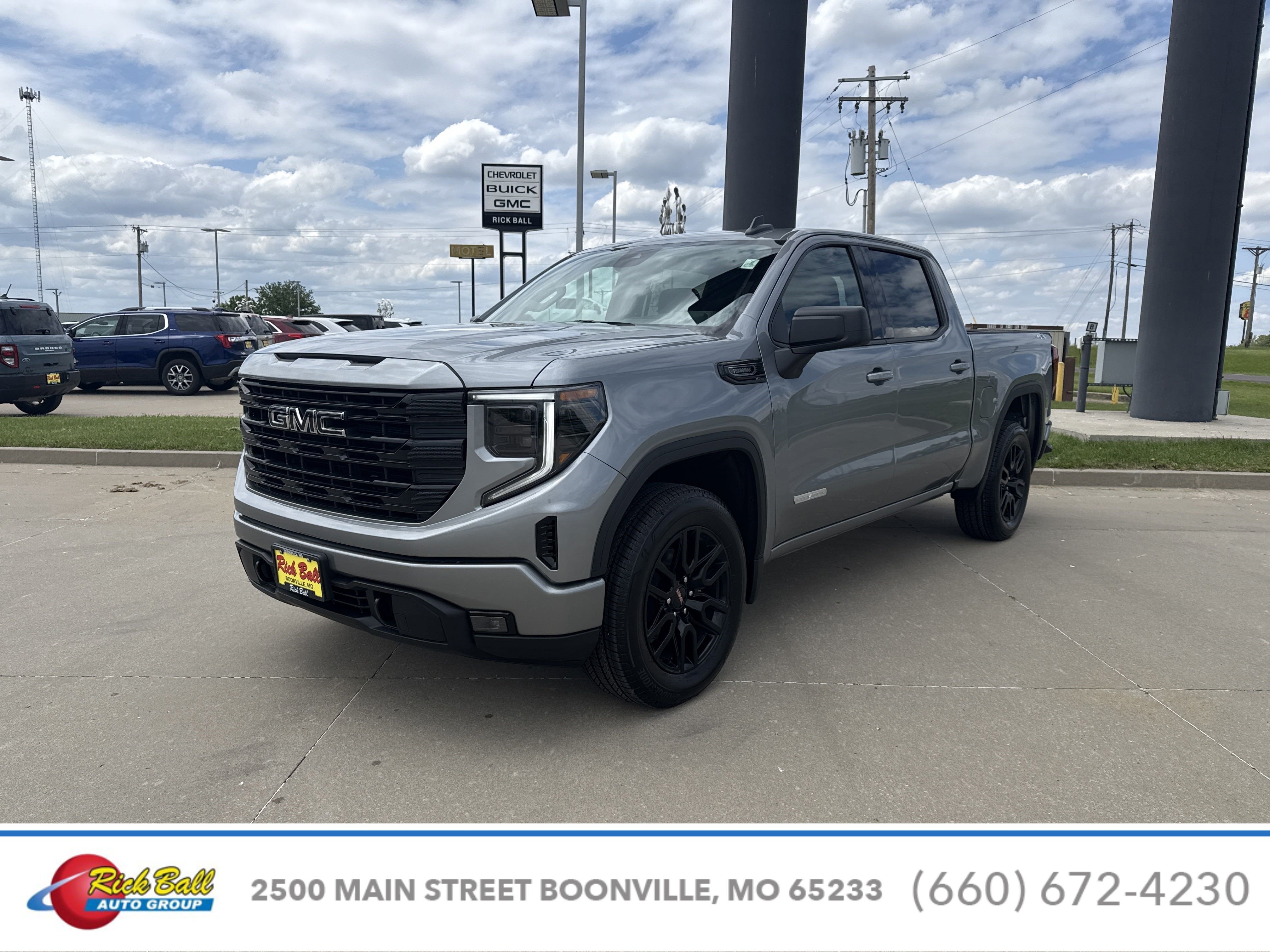 2025 GMC Sierra 1500 Elevation