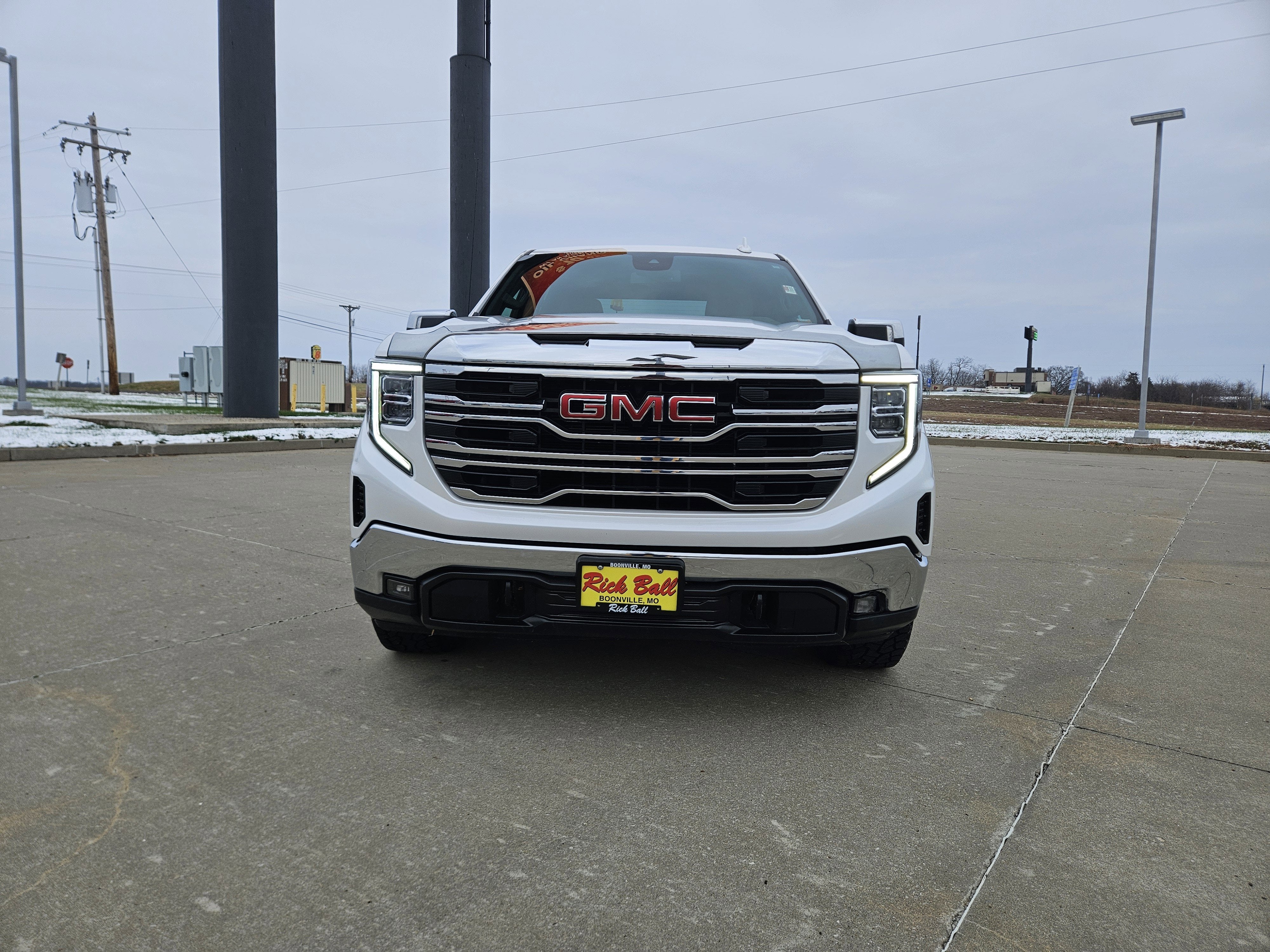 2023 GMC Sierra 1500 SLT
