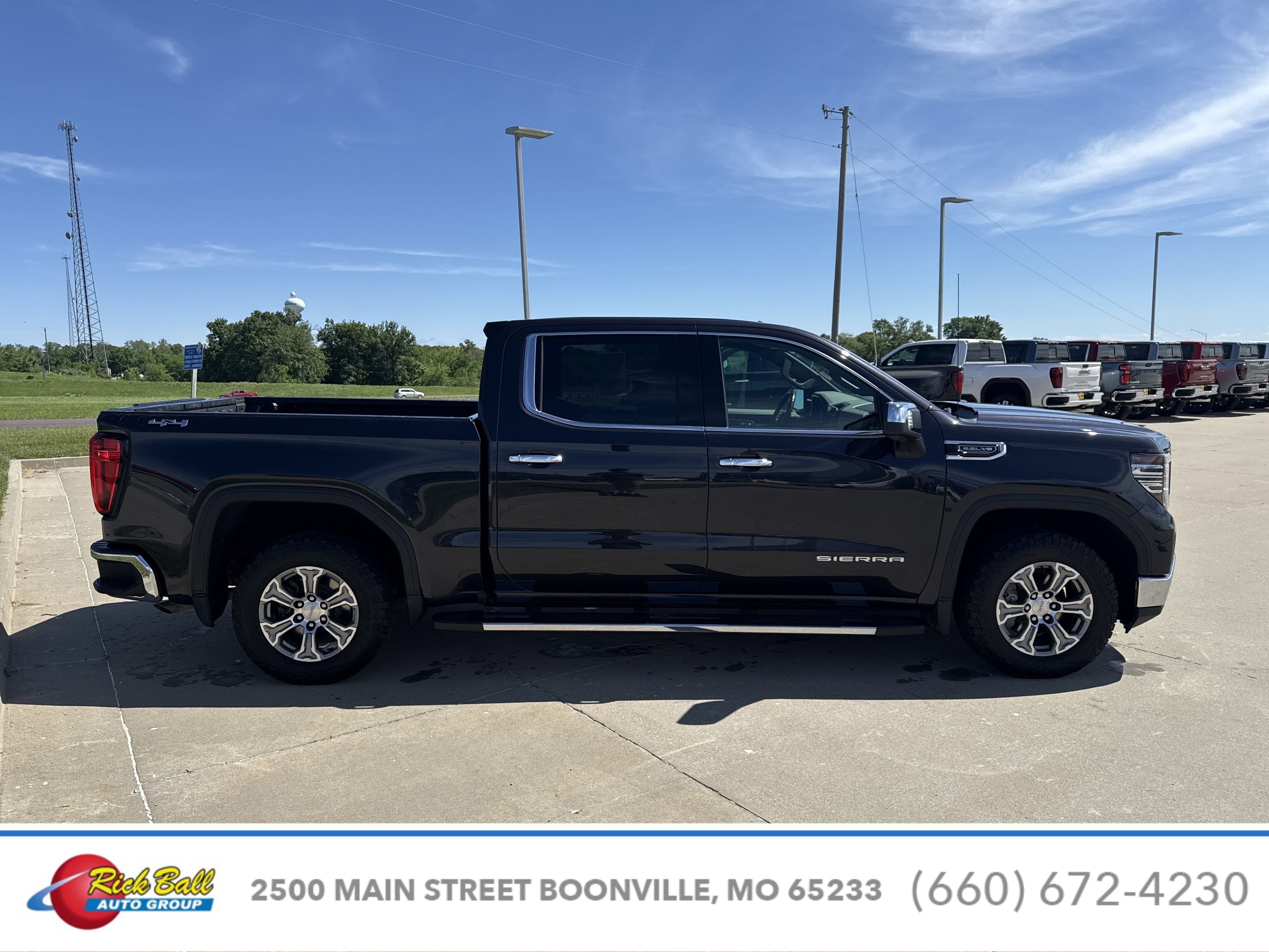 2023 GMC Sierra 1500 SLT