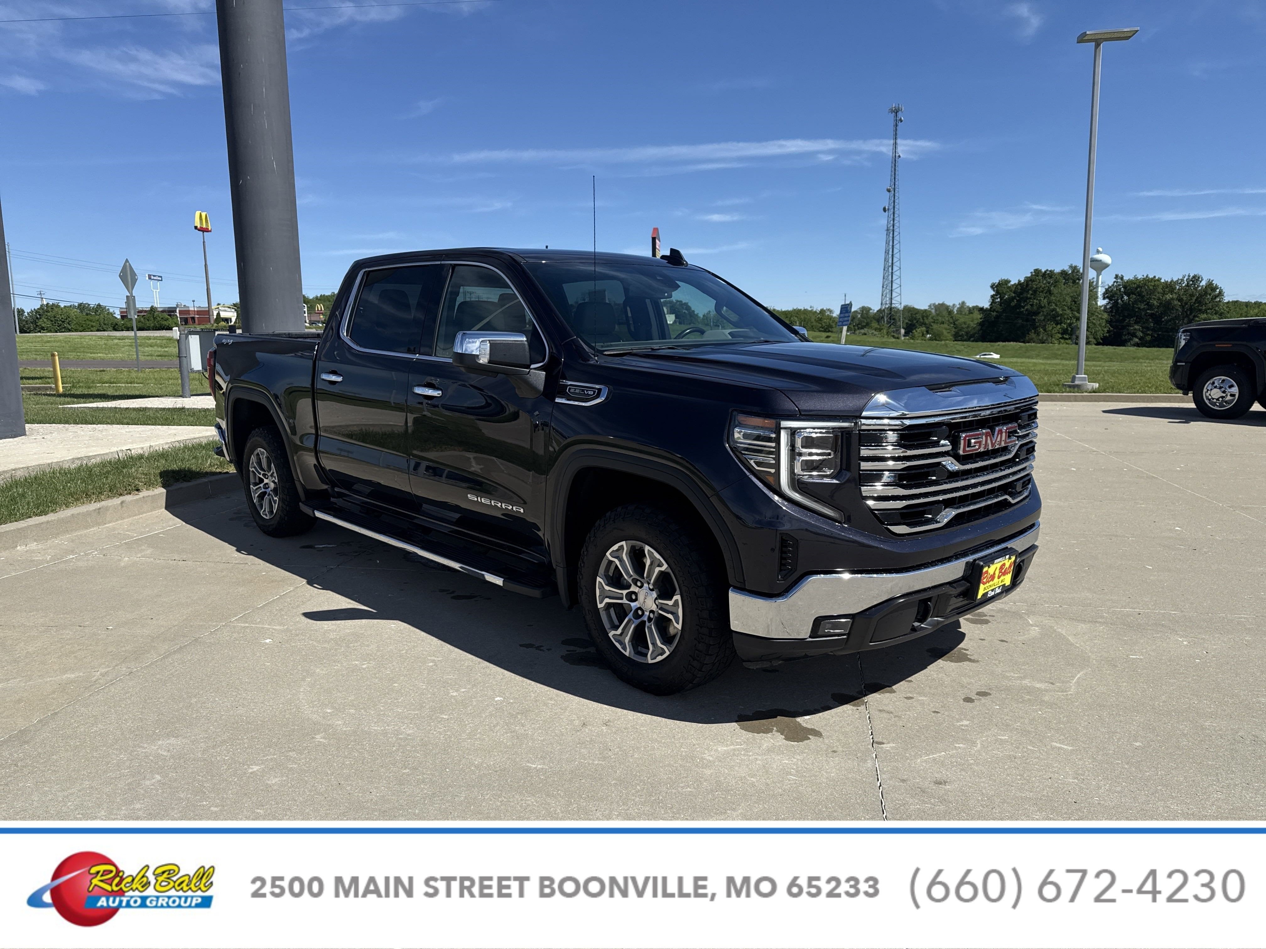 2023 GMC Sierra 1500 SLT