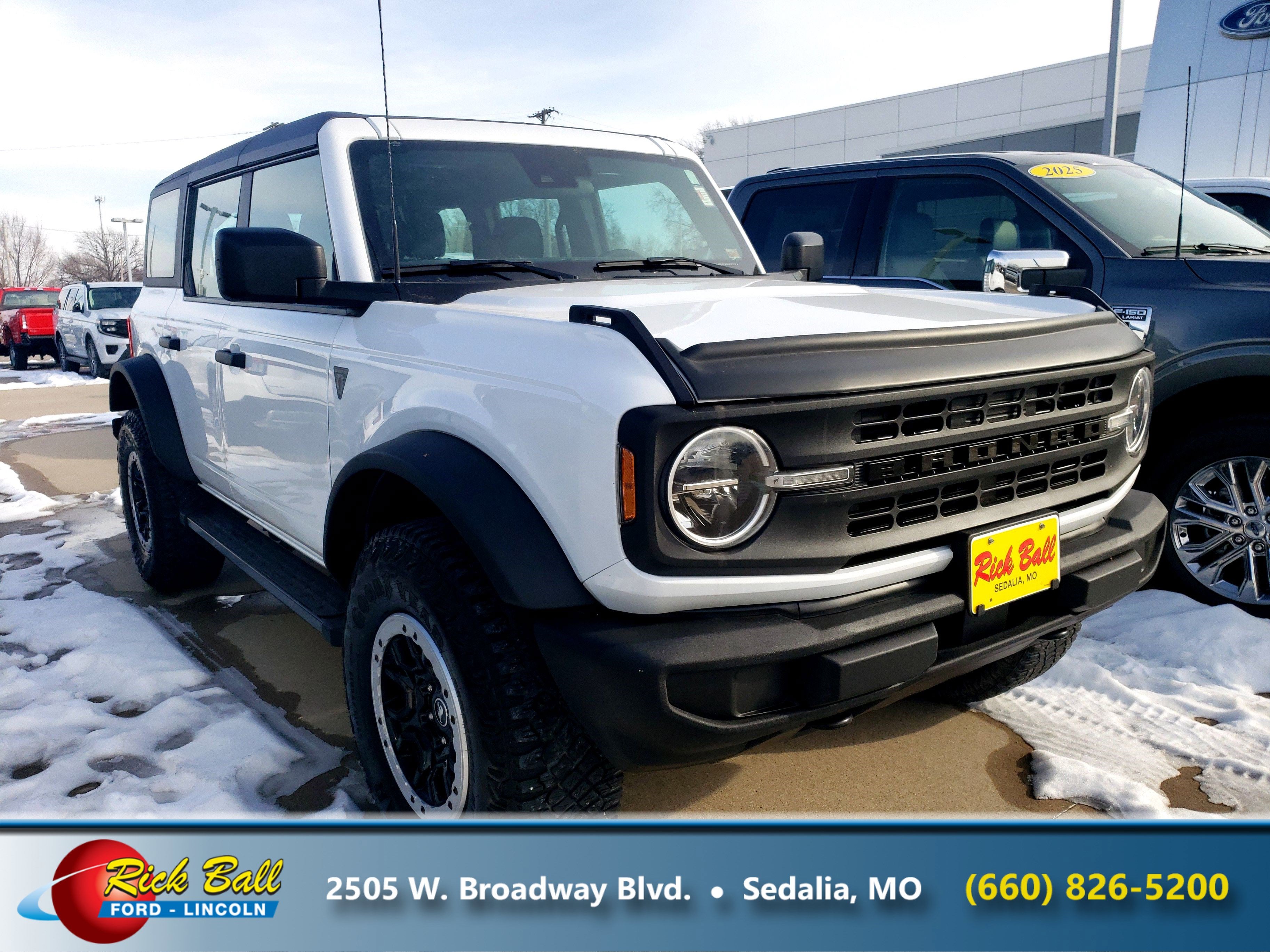 2023 Ford Bronco Base