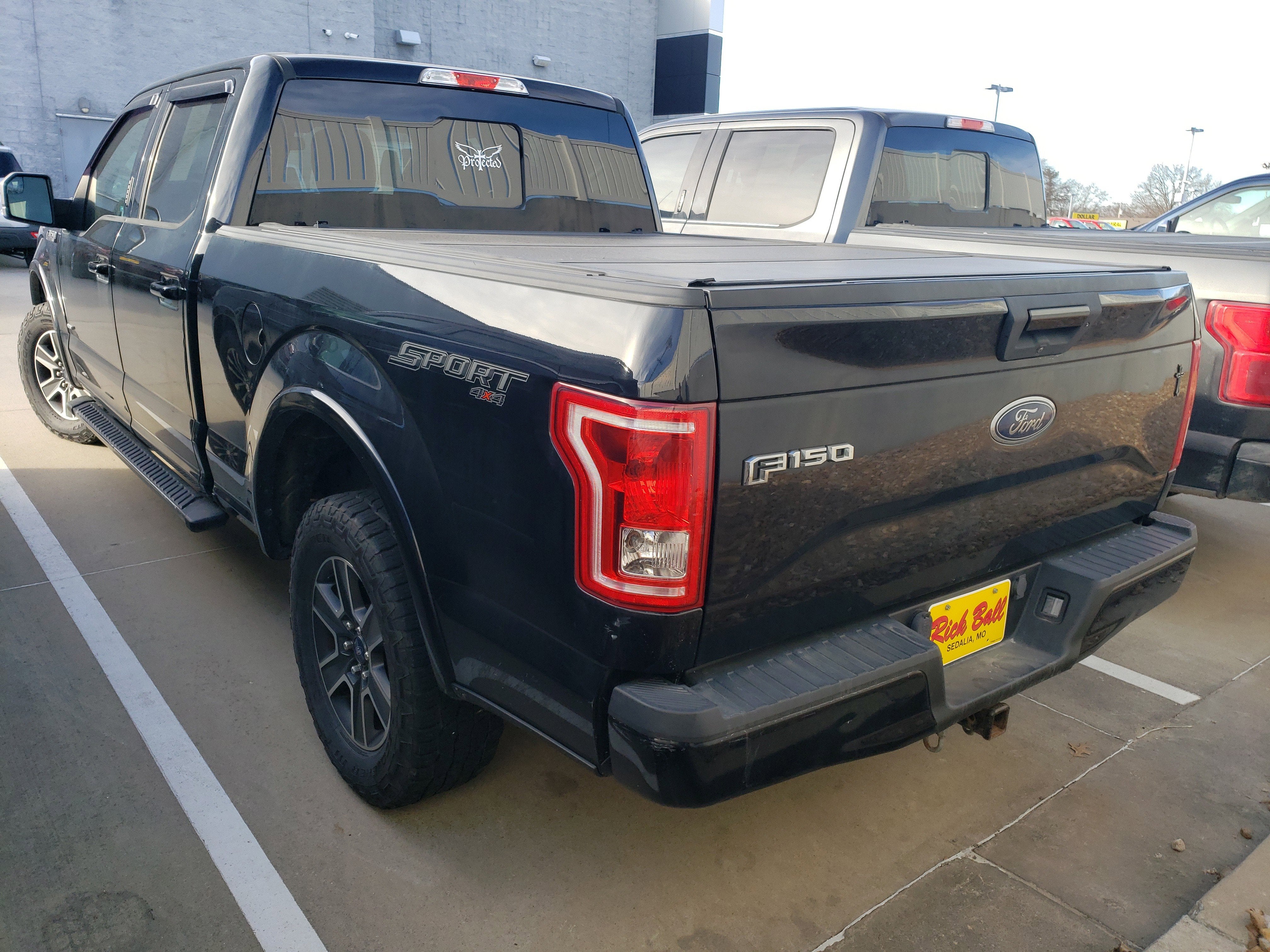 2016 Ford F-150 Base
