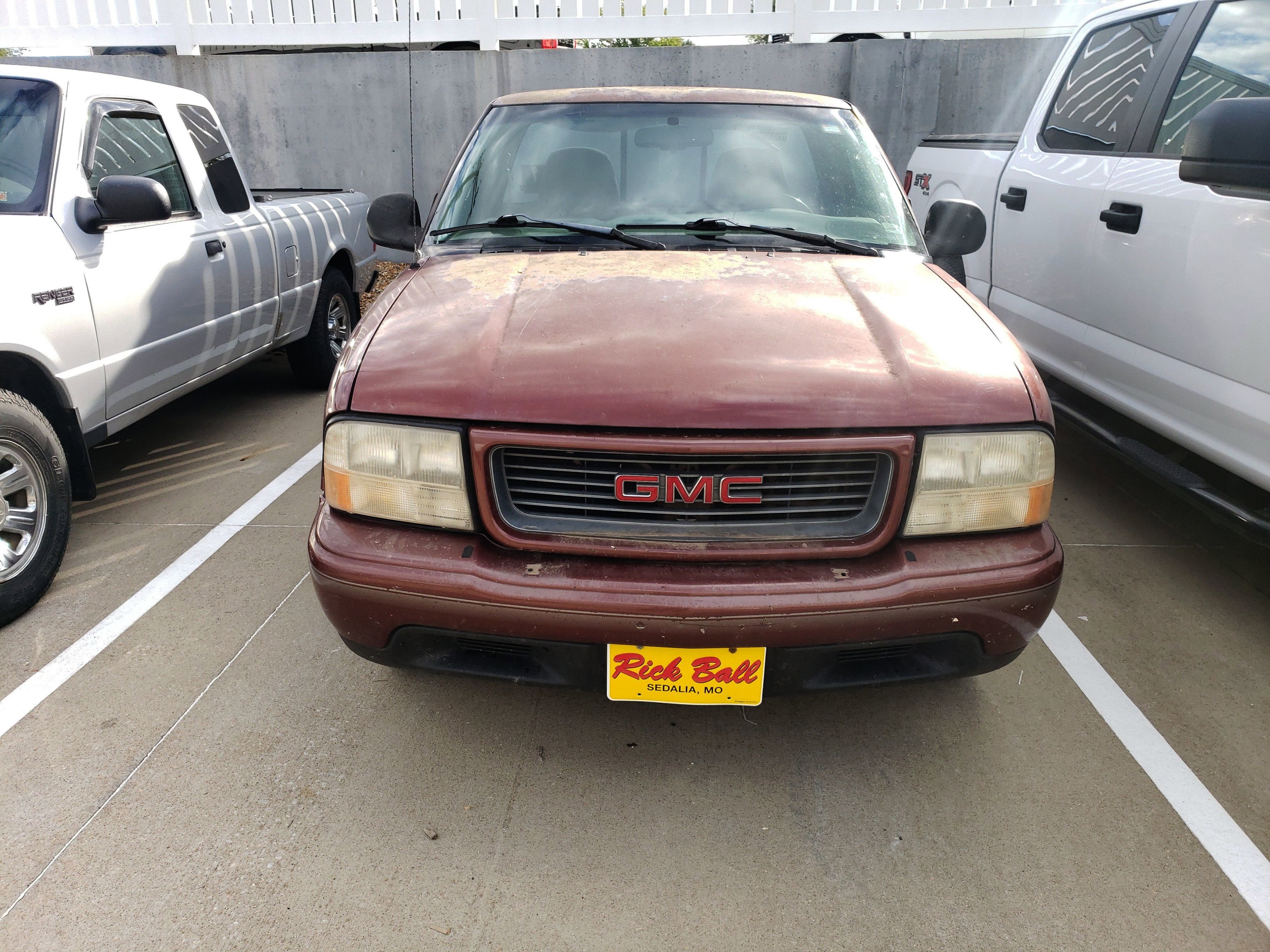1998 GMC Sonoma SLS