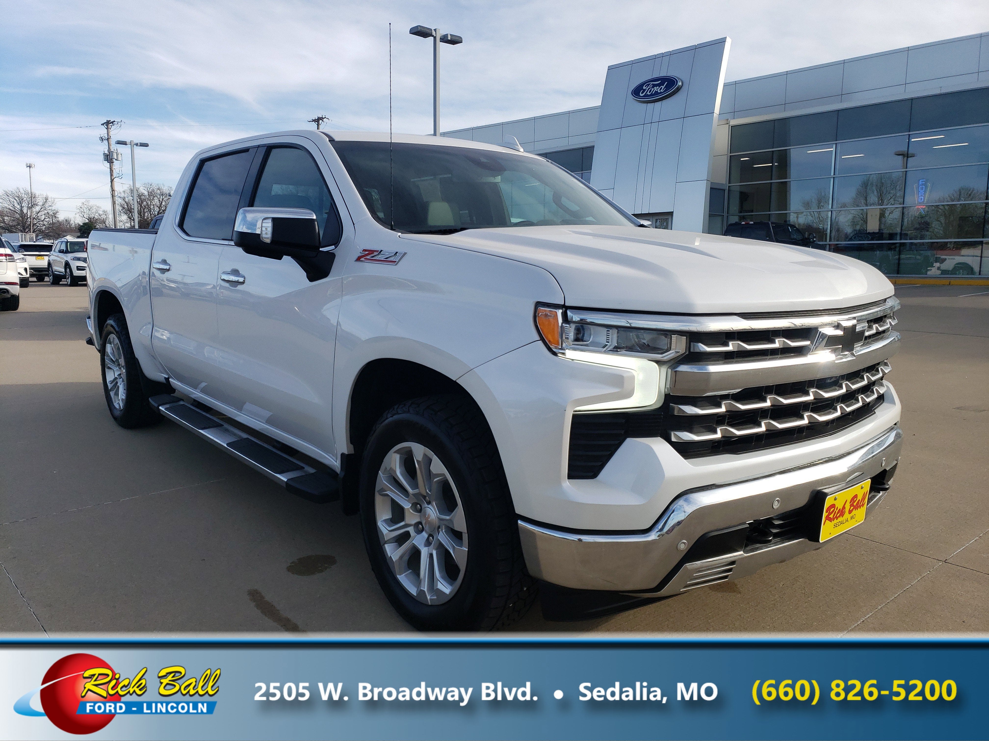 2024 Chevrolet Silverado 1500 LTZ