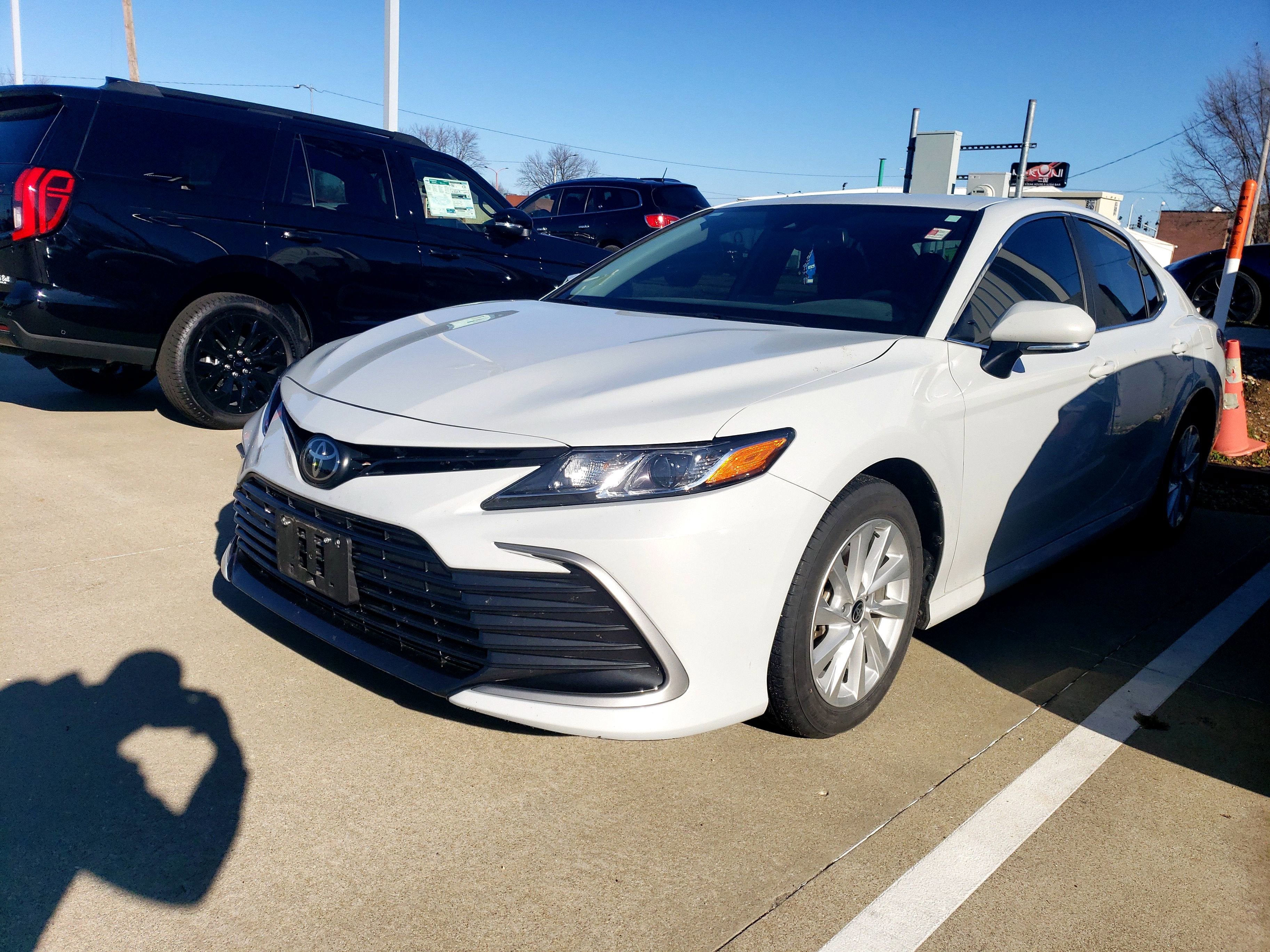 2024 Toyota Camry LE