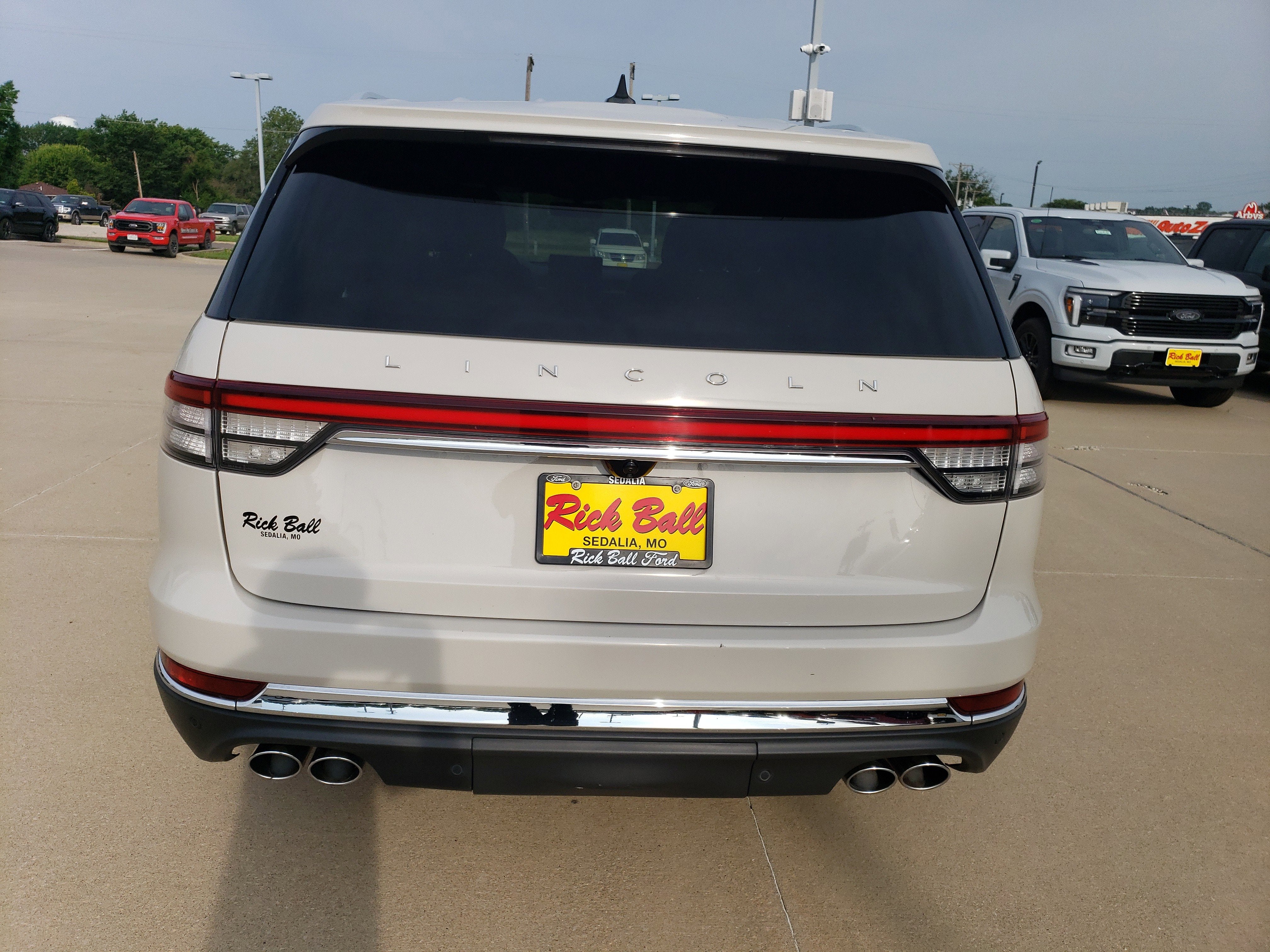 2022 Lincoln Aviator Reserve