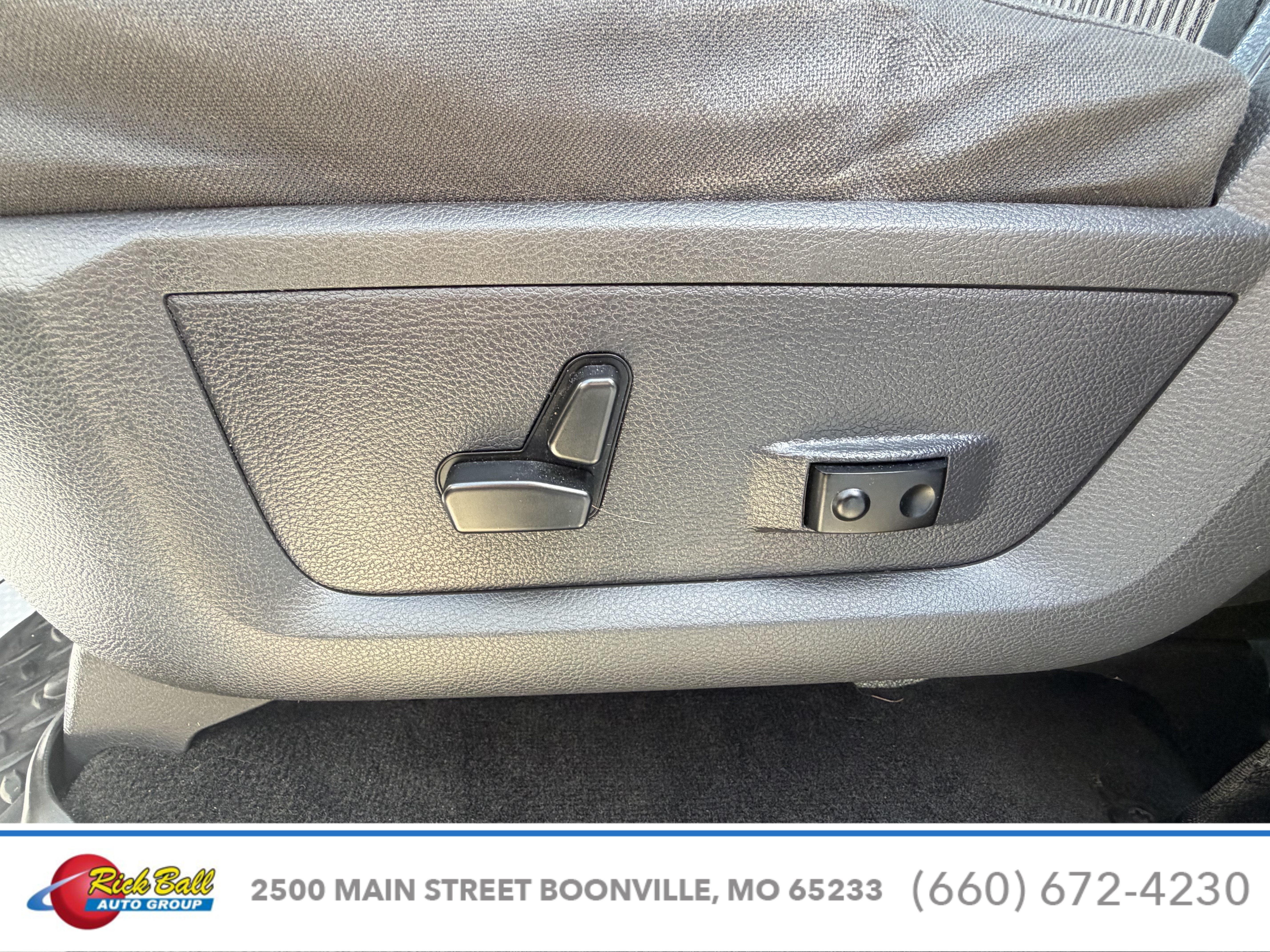 2011 RAM Ram 1500 SLT