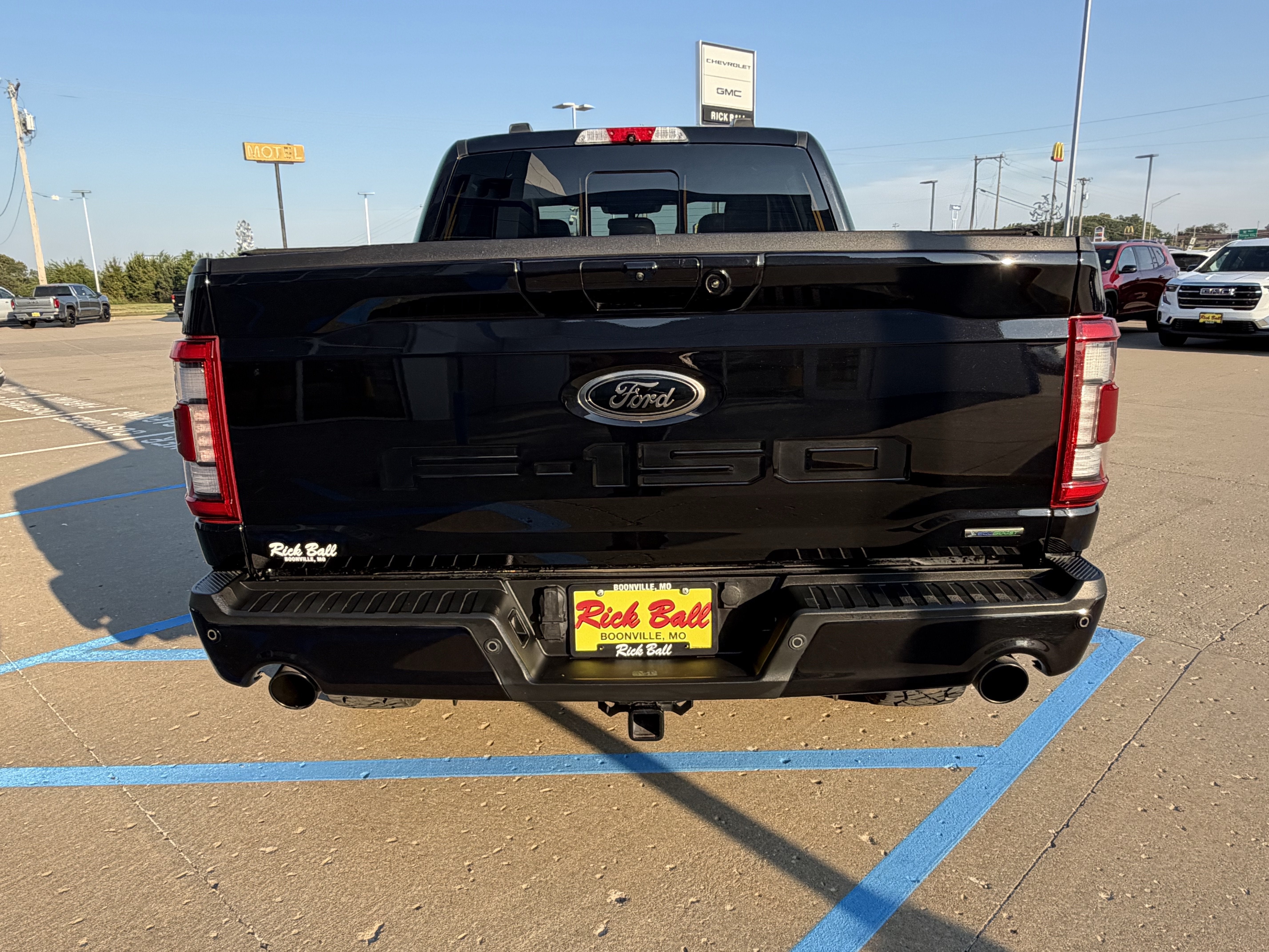 2022 Ford F-150 LARIAT