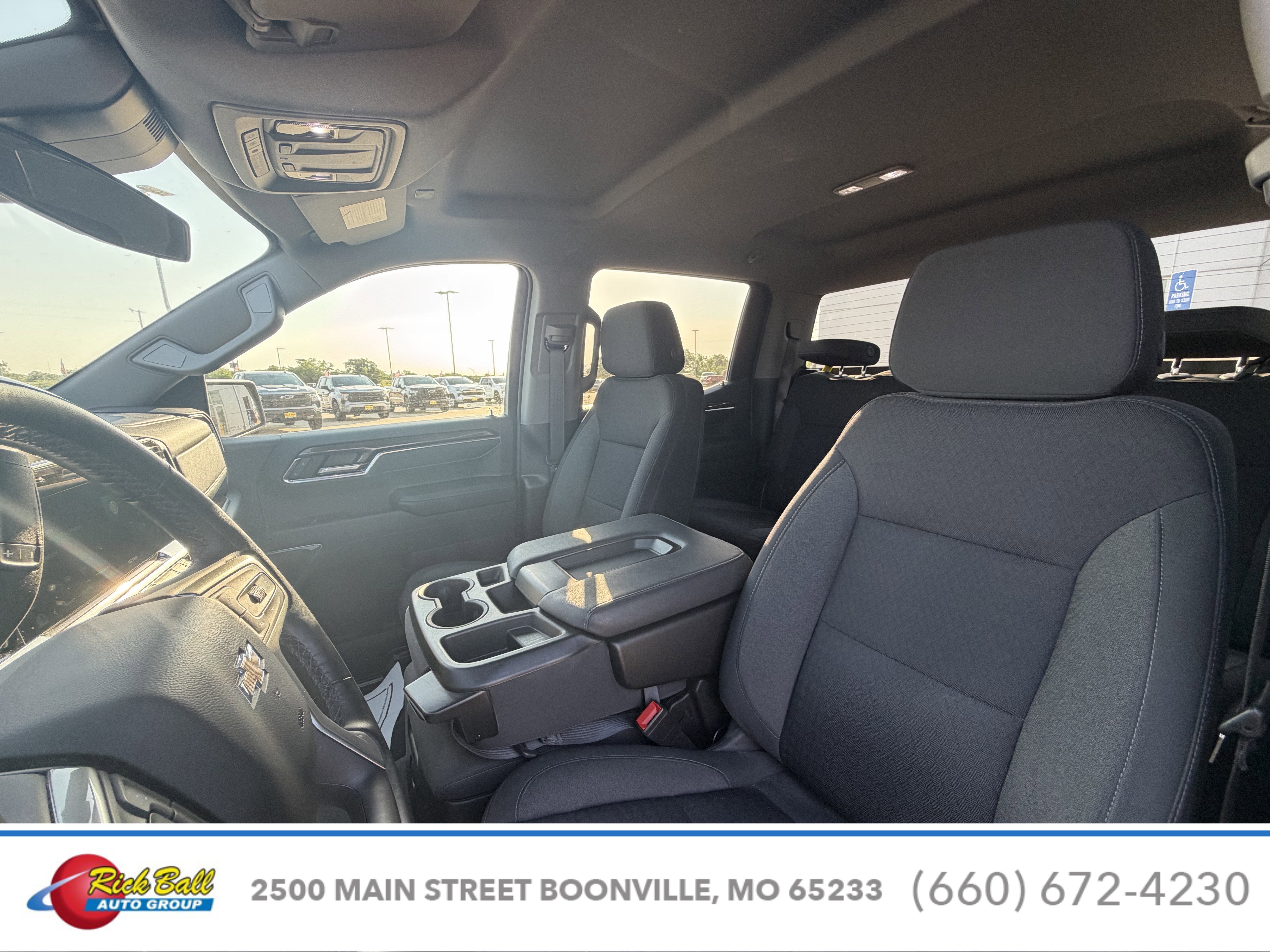 2023 Chevrolet Silverado 1500 LT (2FL)