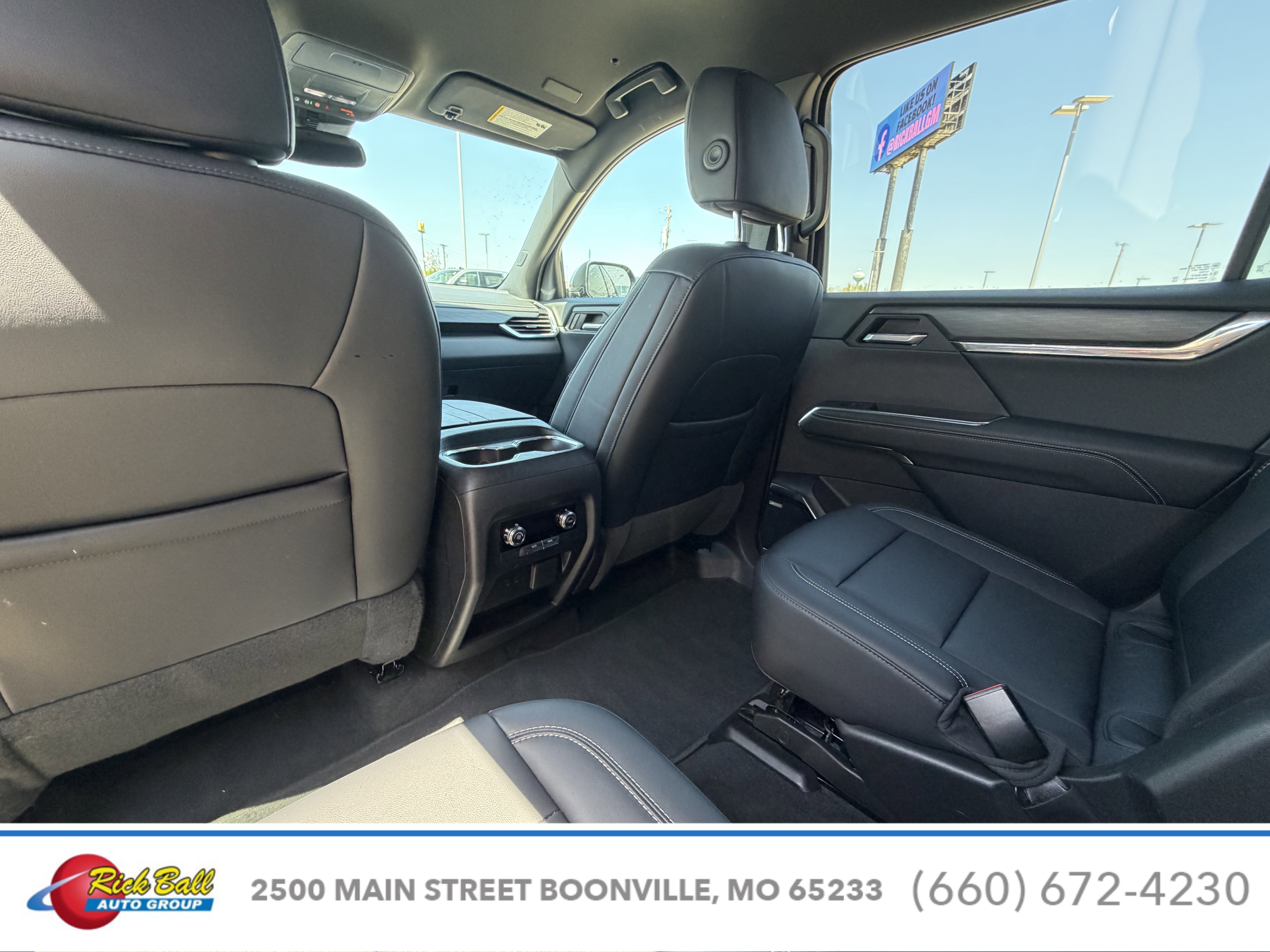 2024 GMC Acadia Elevation