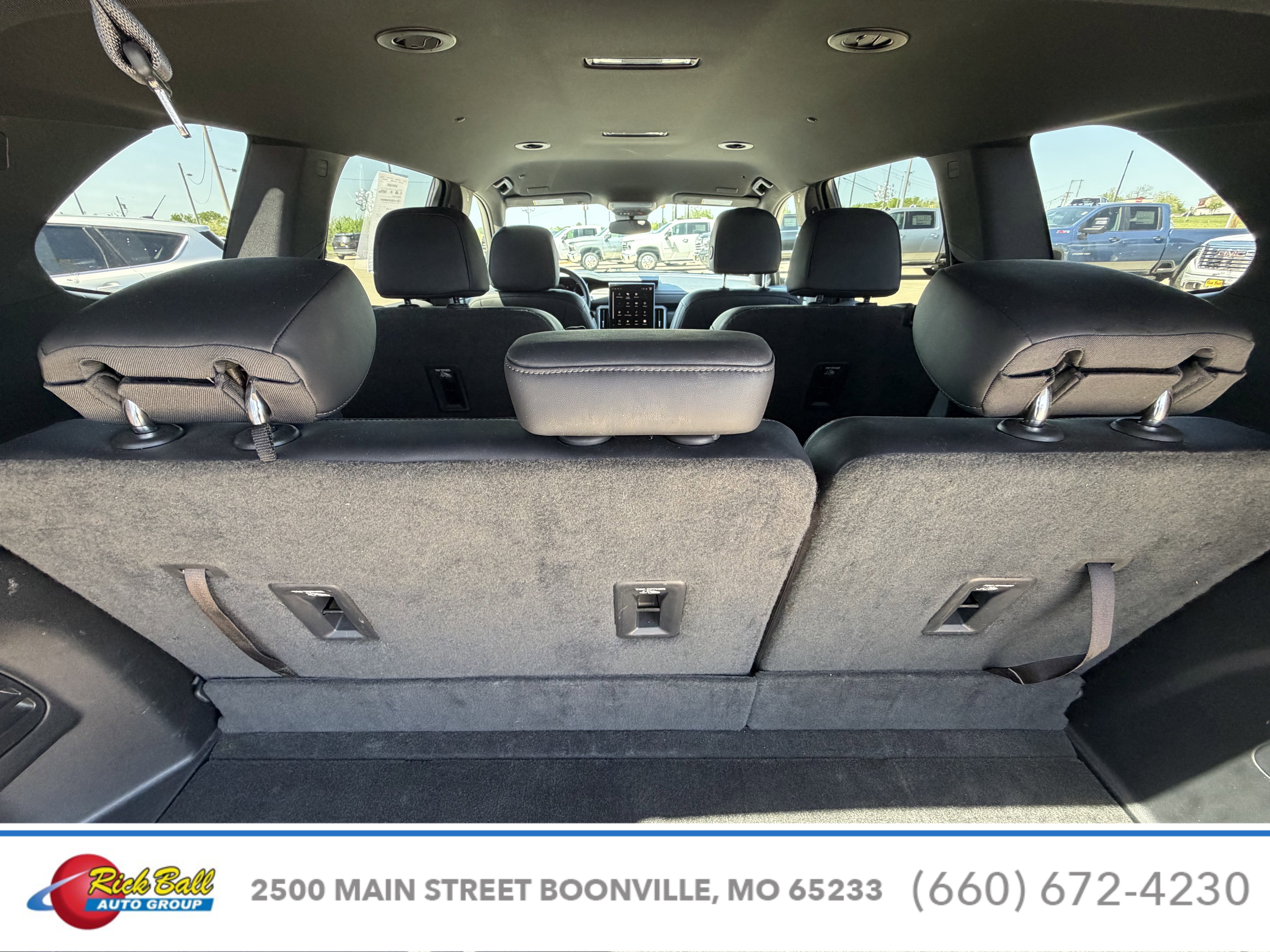 2024 GMC Acadia Elevation