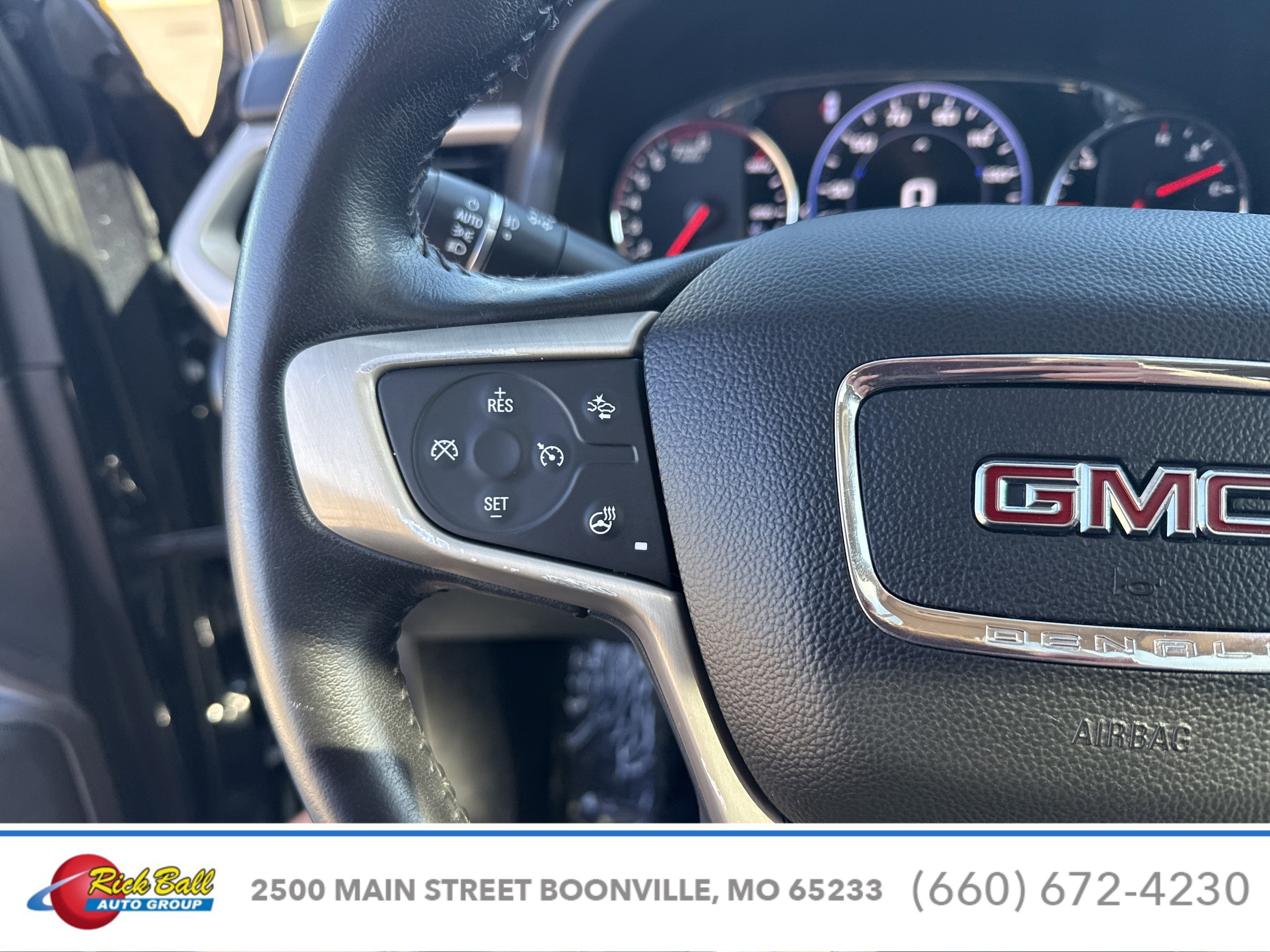 2020 GMC Acadia Denali