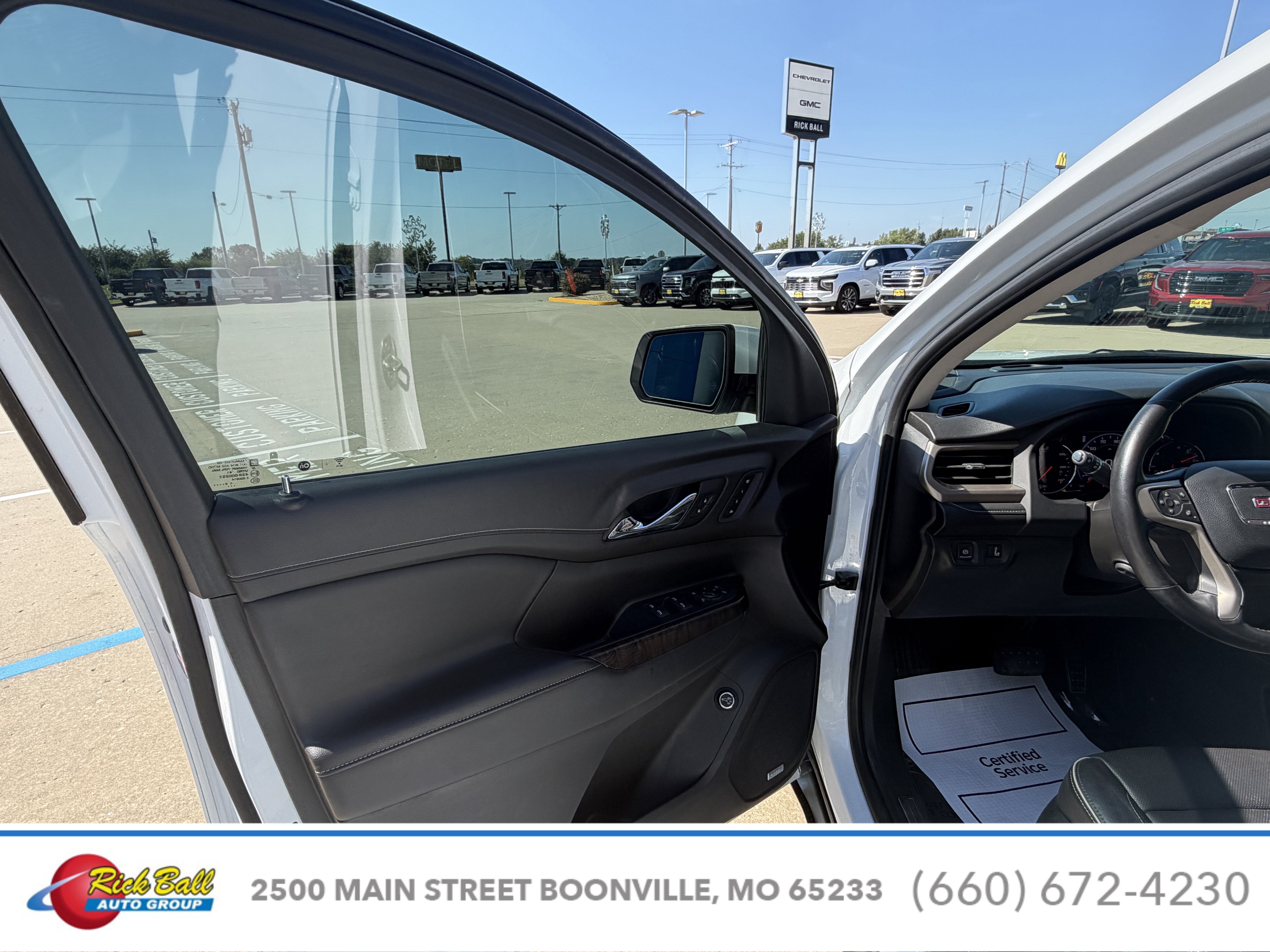 2020 GMC Acadia Denali