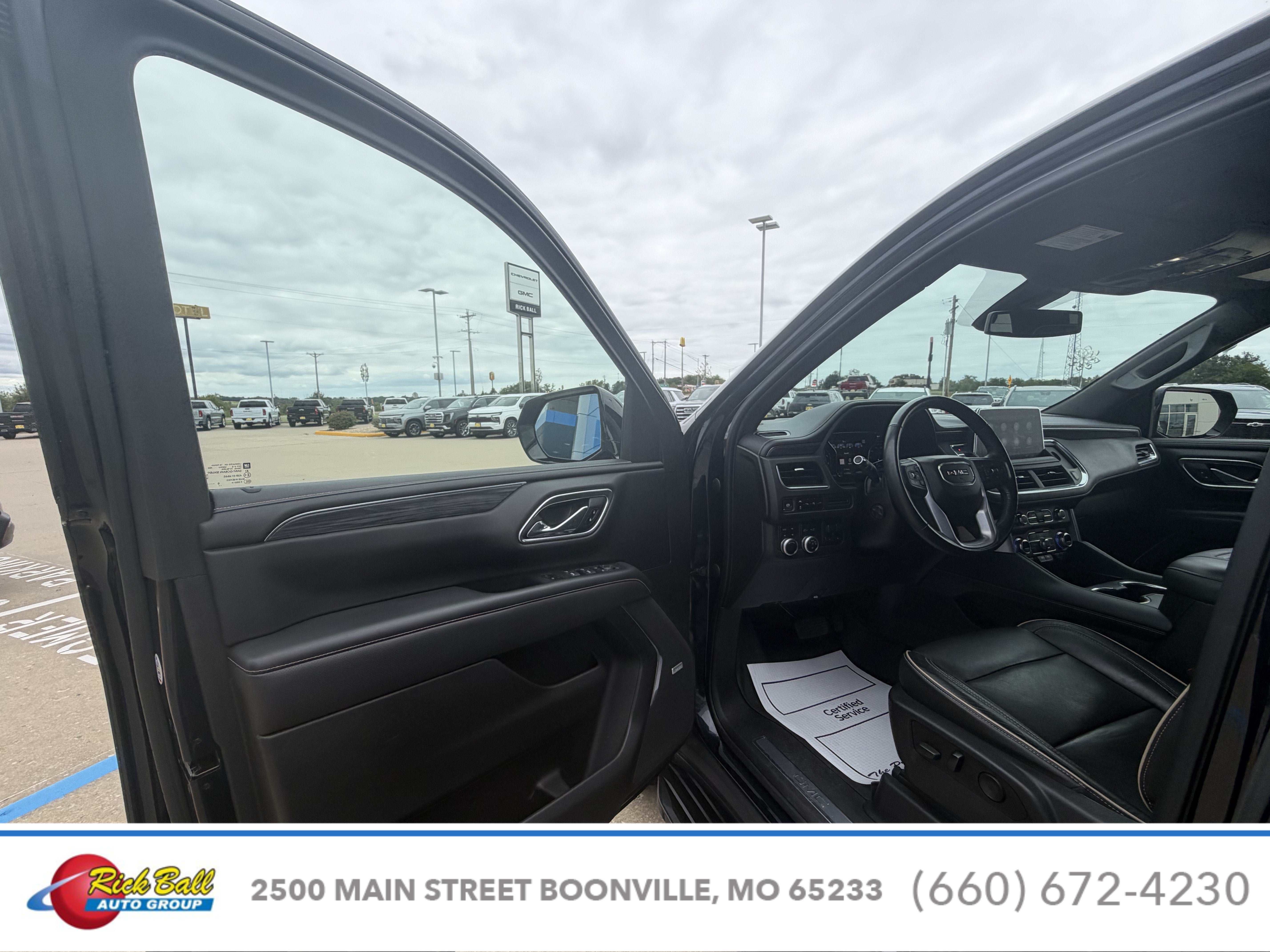 2021 GMC Yukon SLT