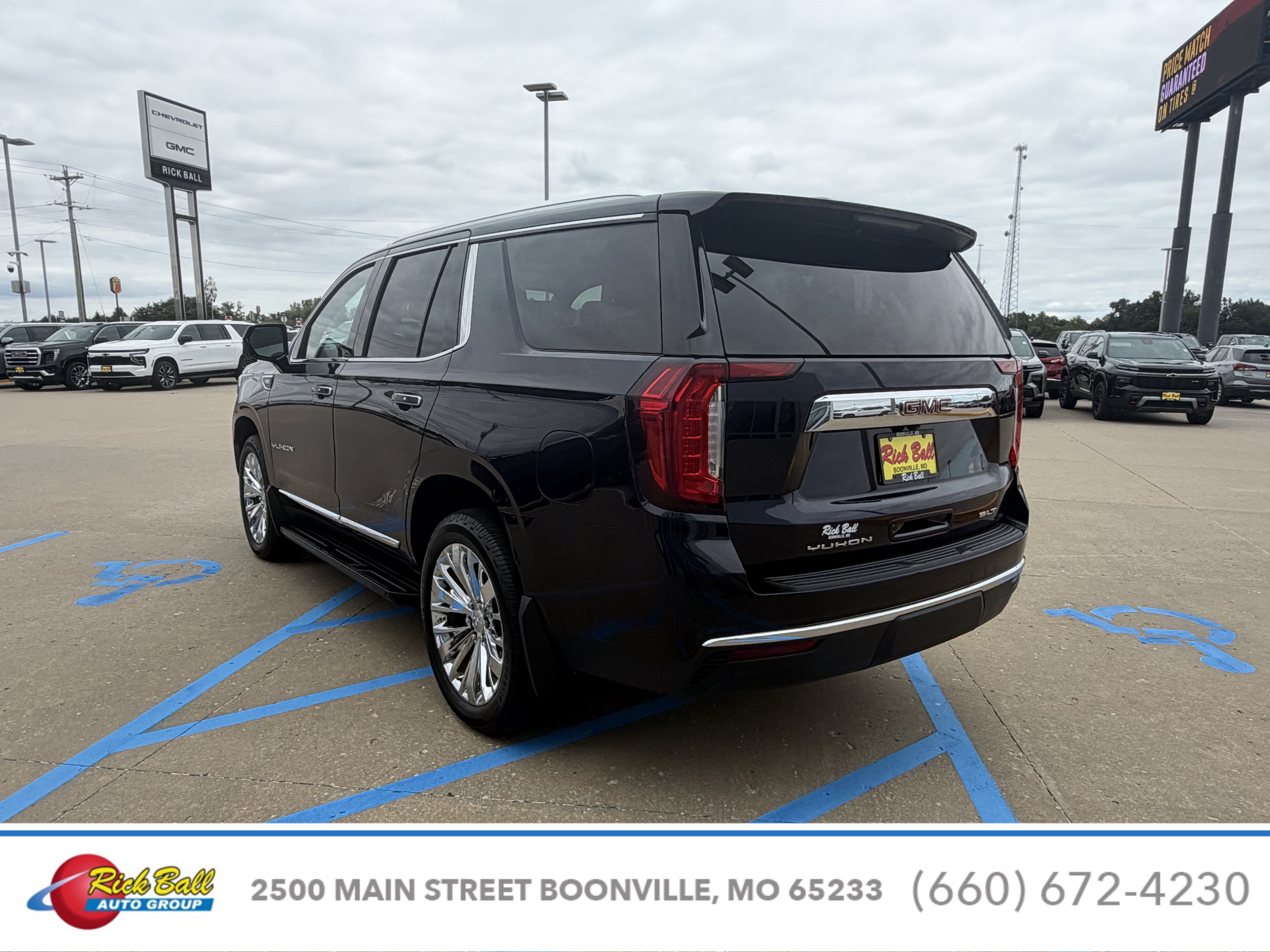 2021 GMC Yukon SLT