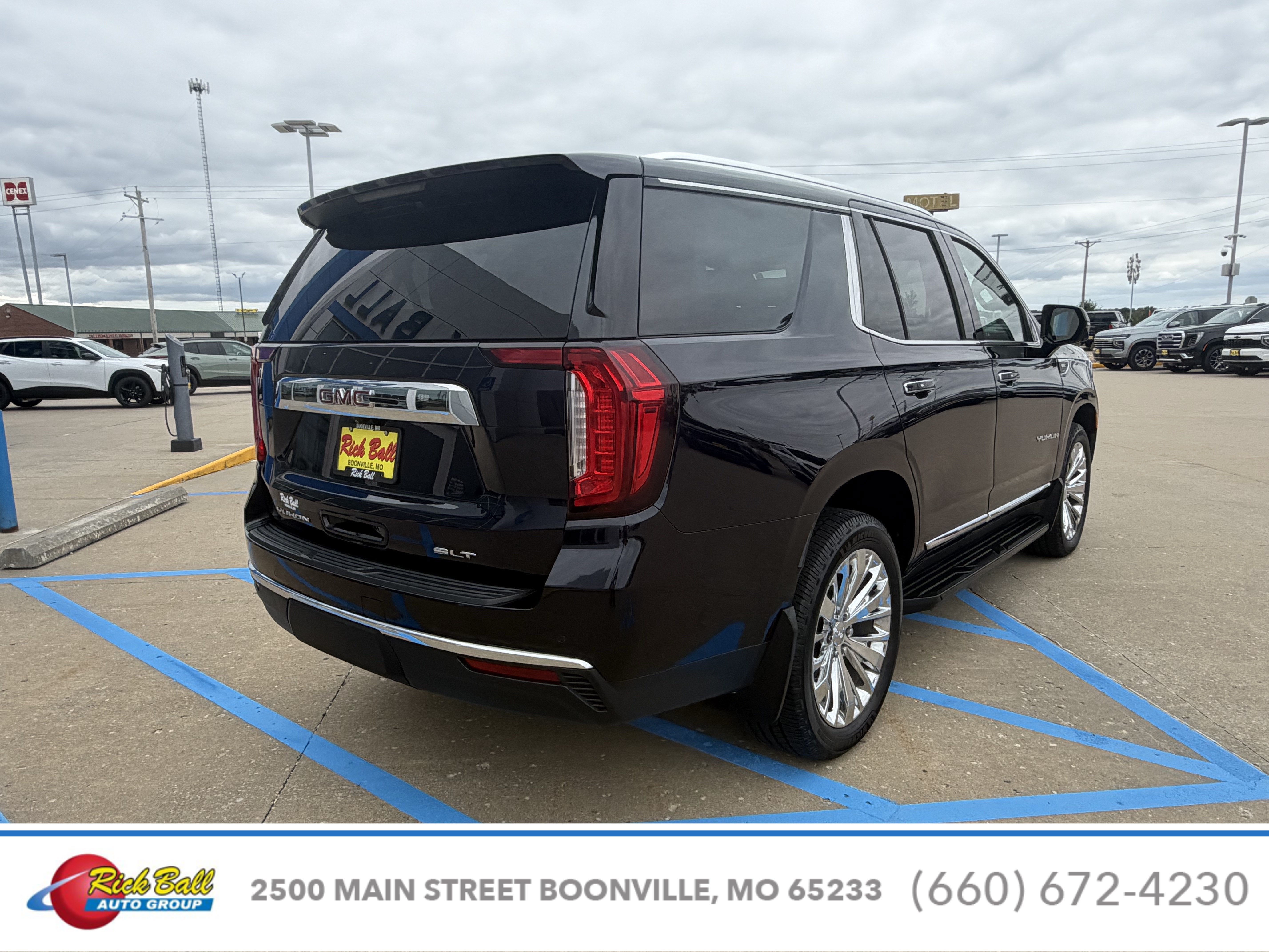 2021 GMC Yukon SLT