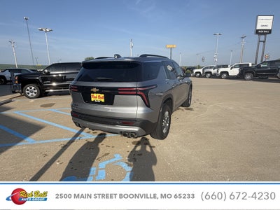 2025 Chevrolet Traverse LT