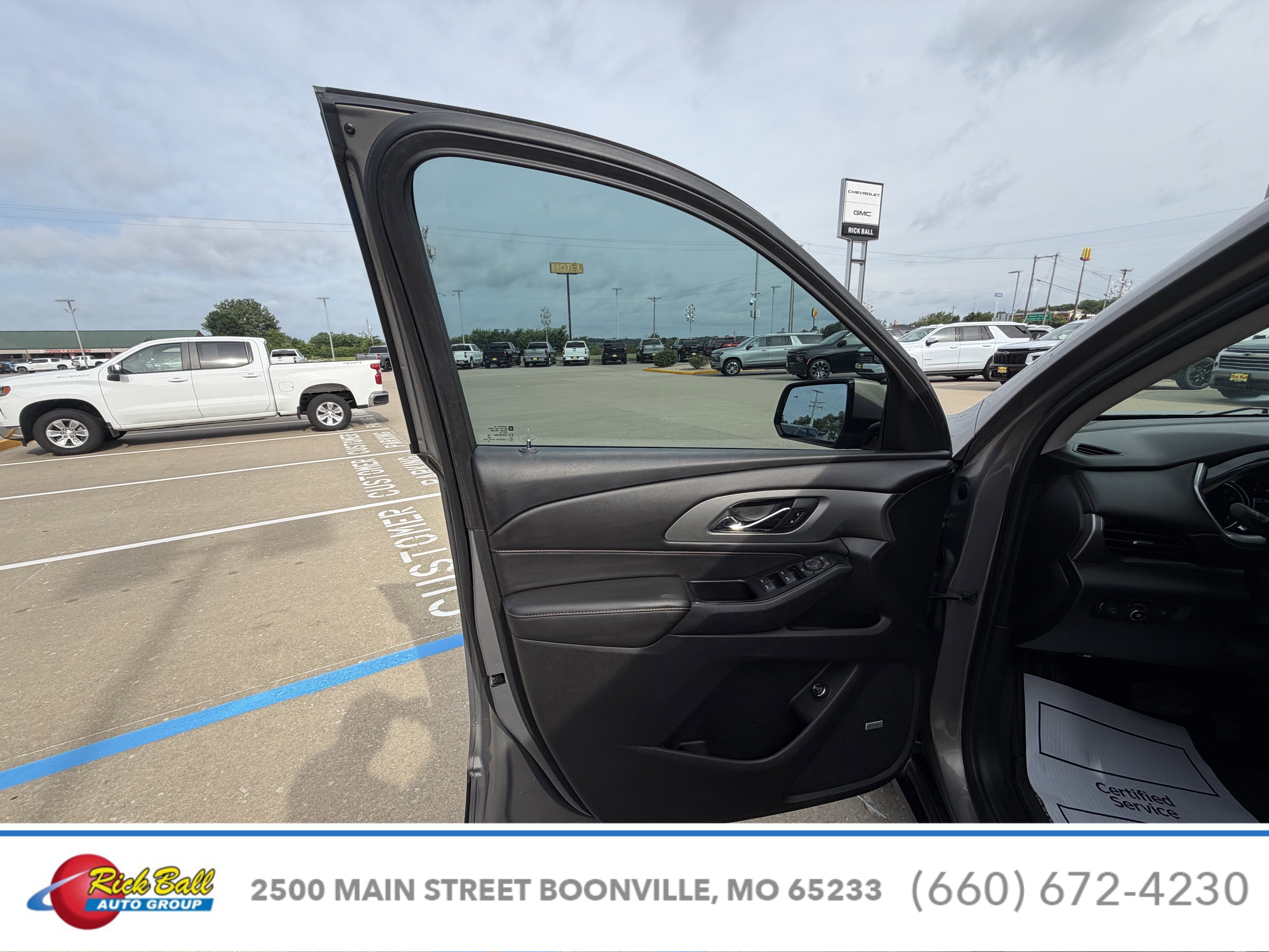 2019 Chevrolet Traverse LT Leather