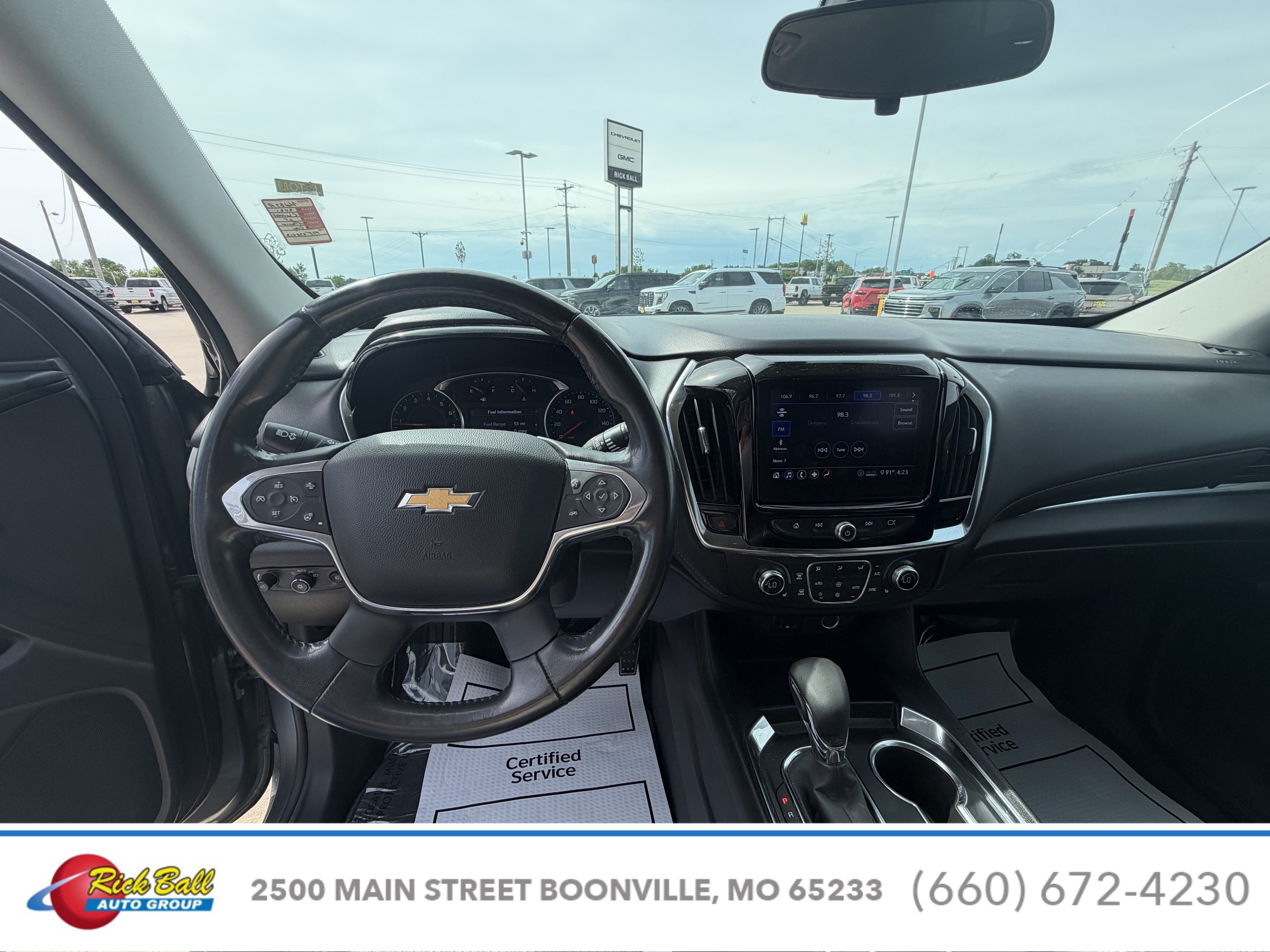 2021 Chevrolet Traverse LT Cloth