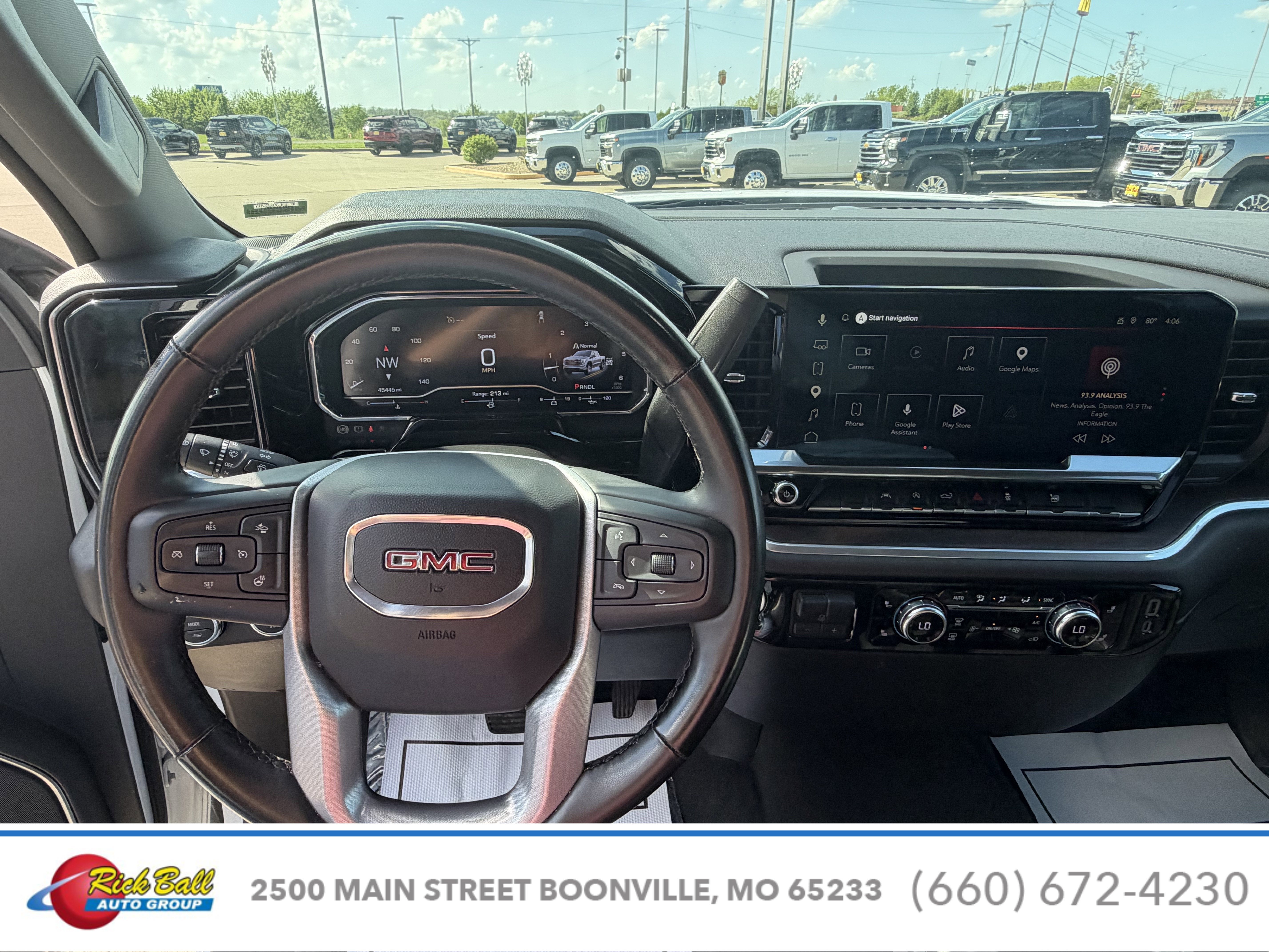 2025 GMC Sierra 1500 SLT
