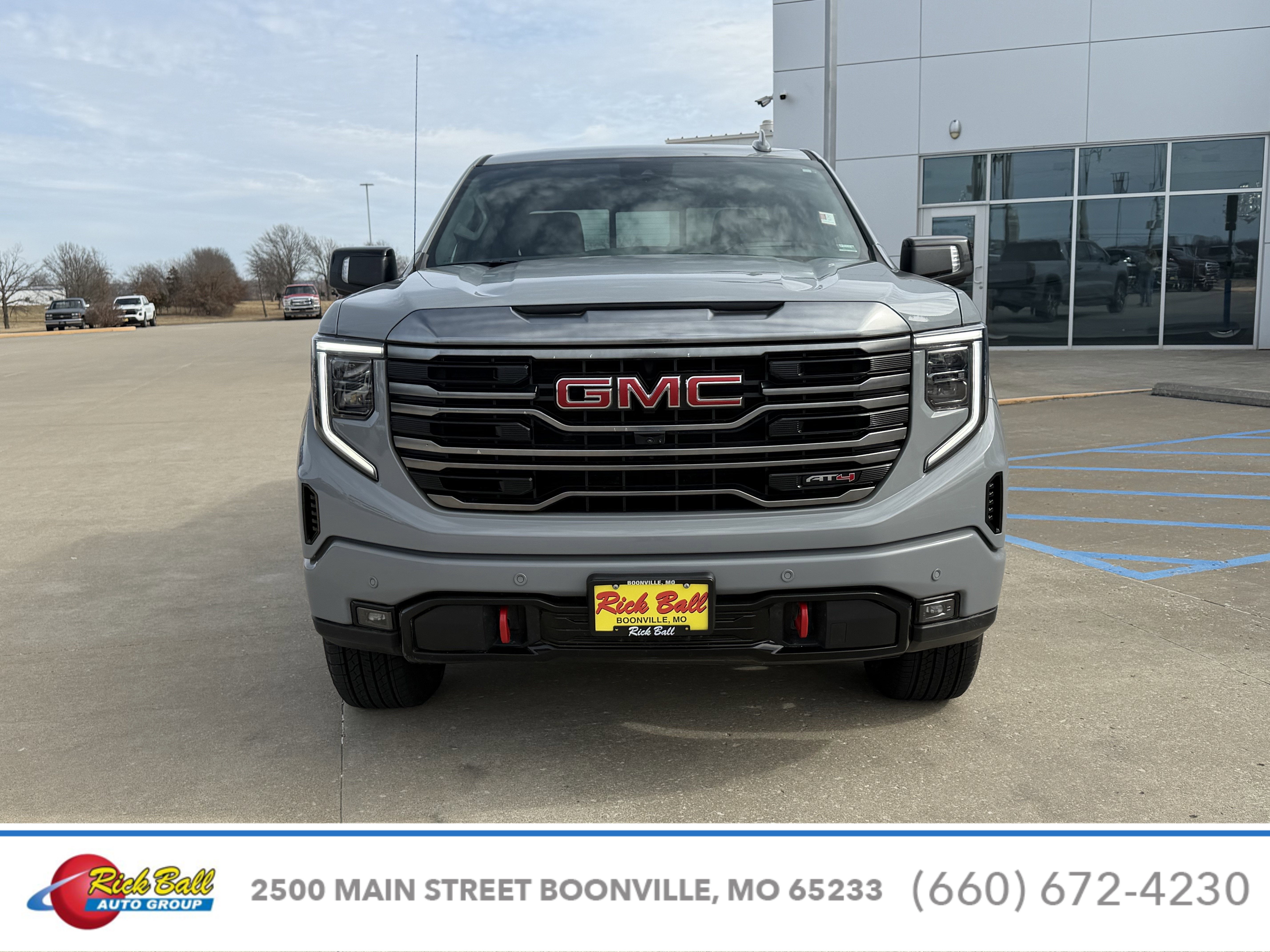 2024 GMC Sierra 1500 AT4