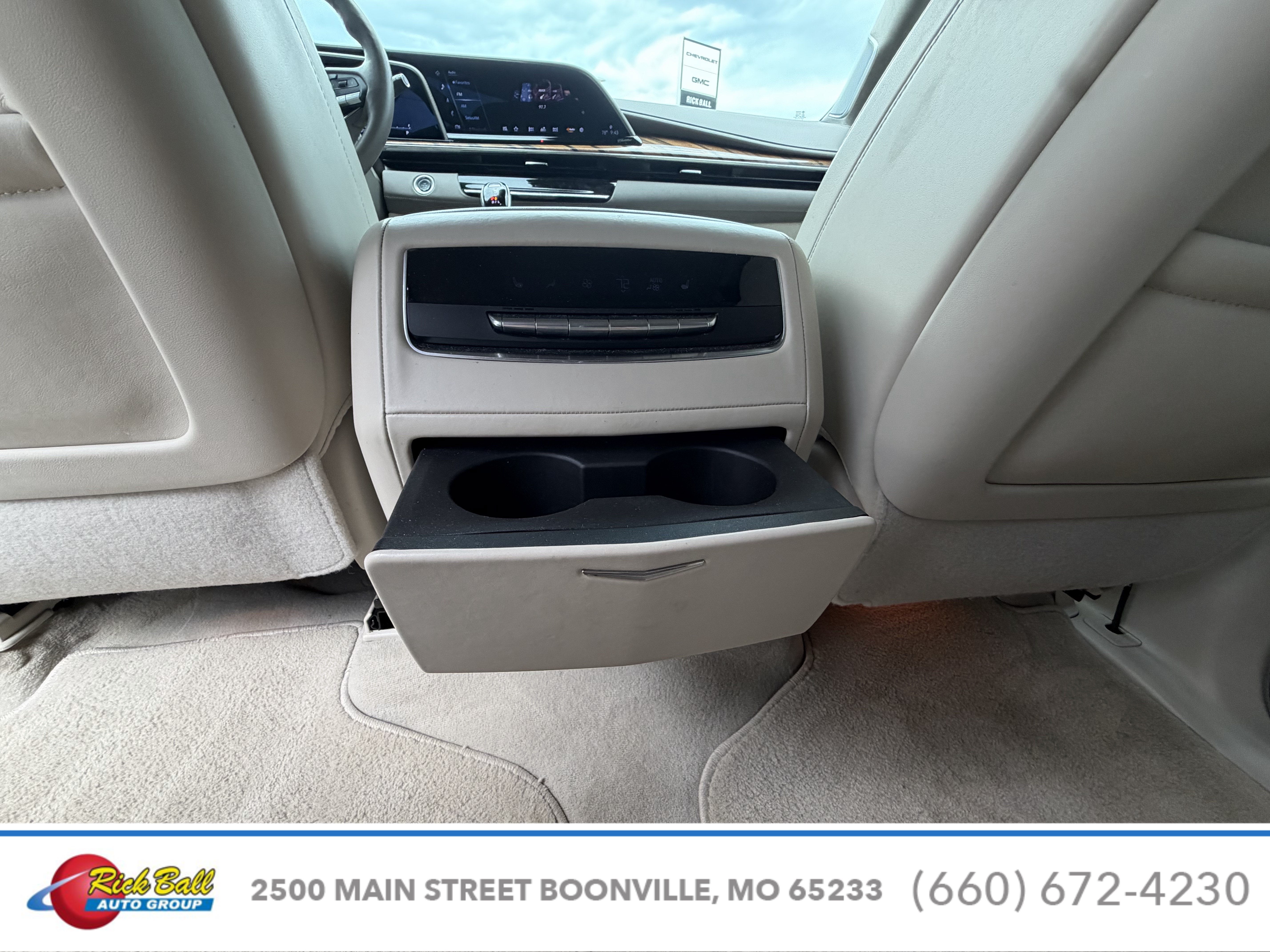 2024 Cadillac Escalade Sport Platinum
