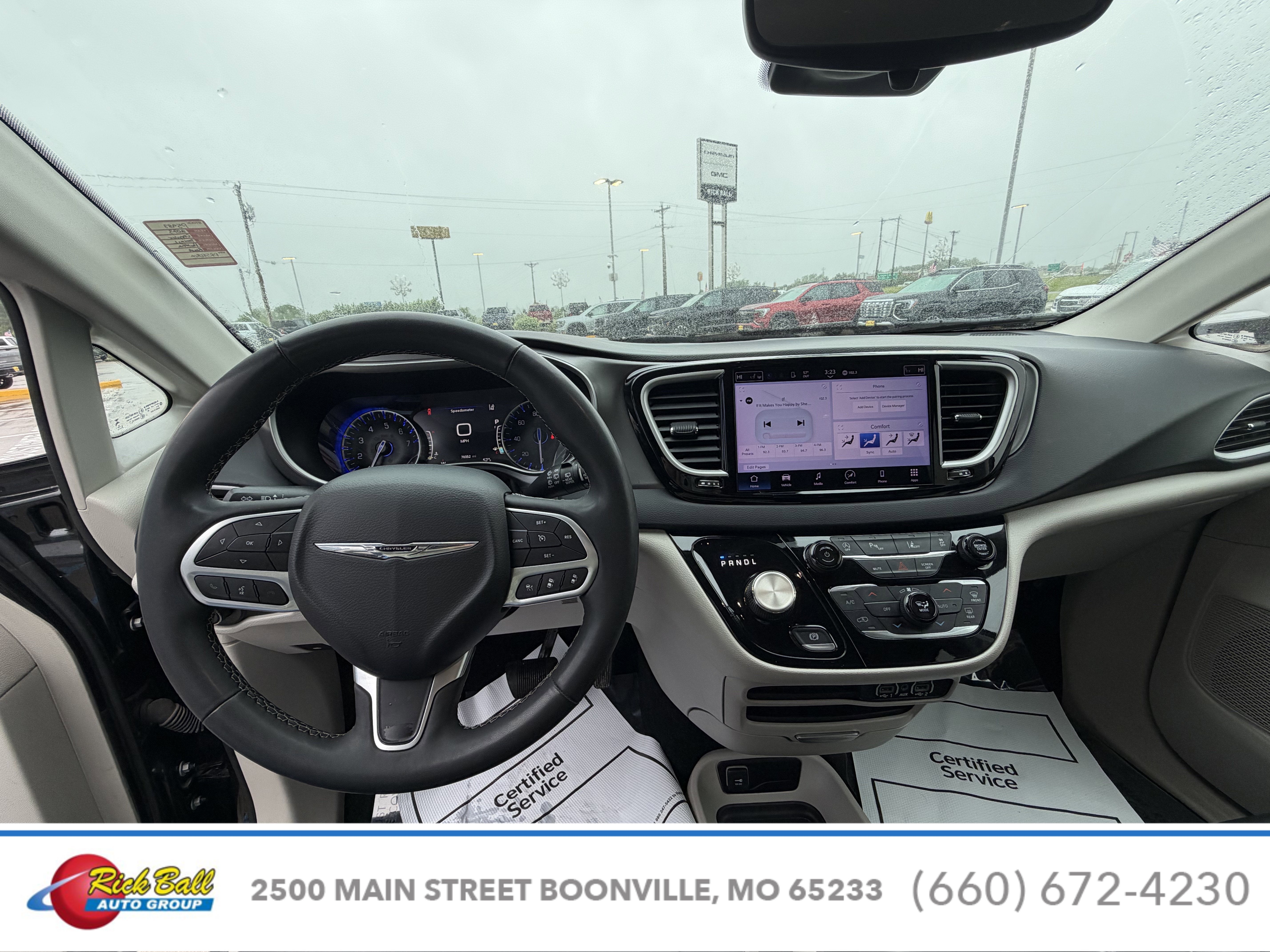 2023 Chrysler Pacifica Touring L