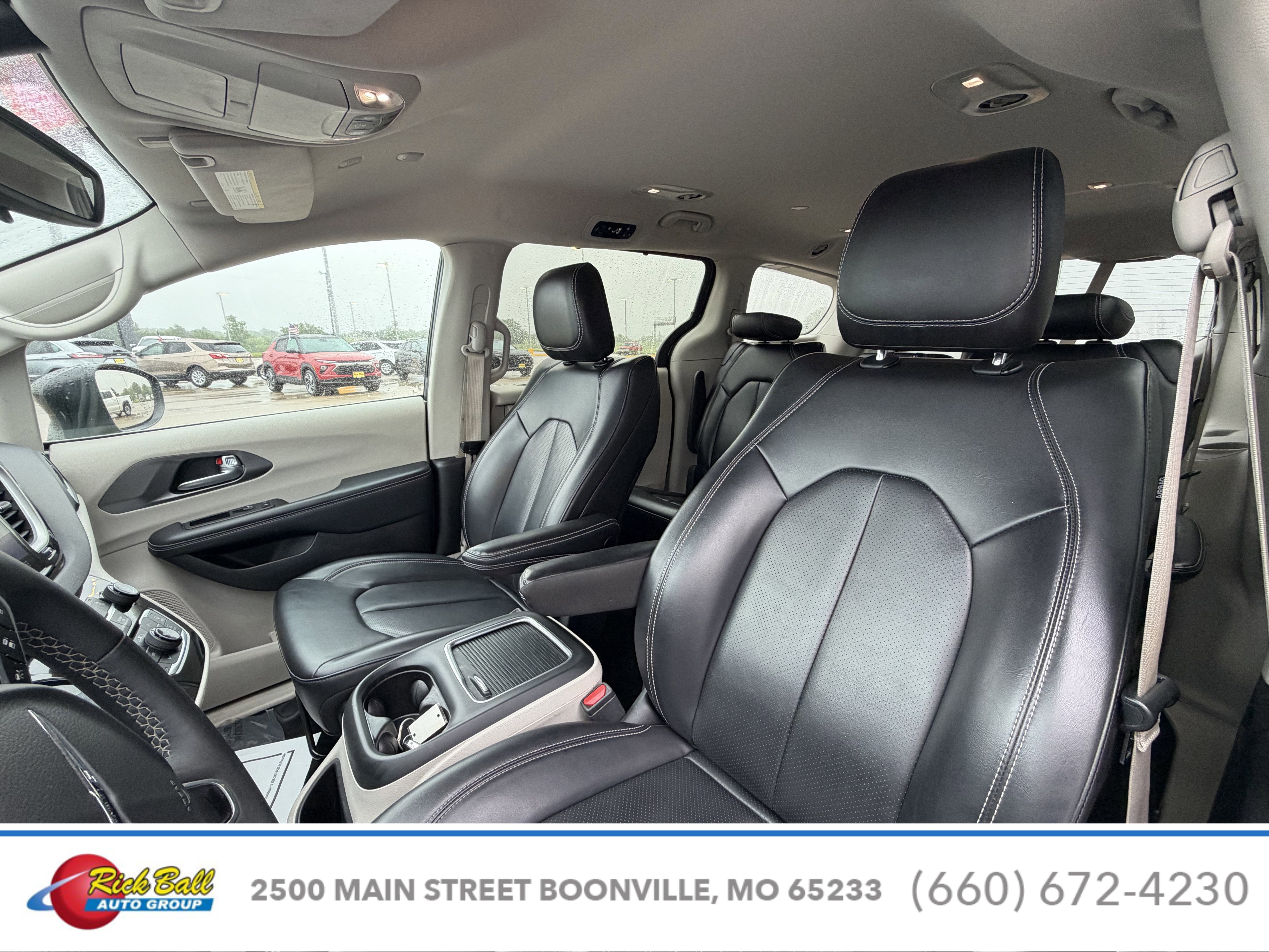 2023 Chrysler Pacifica Touring L