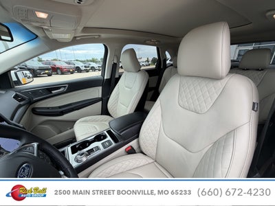 2023 Ford Edge Titanium