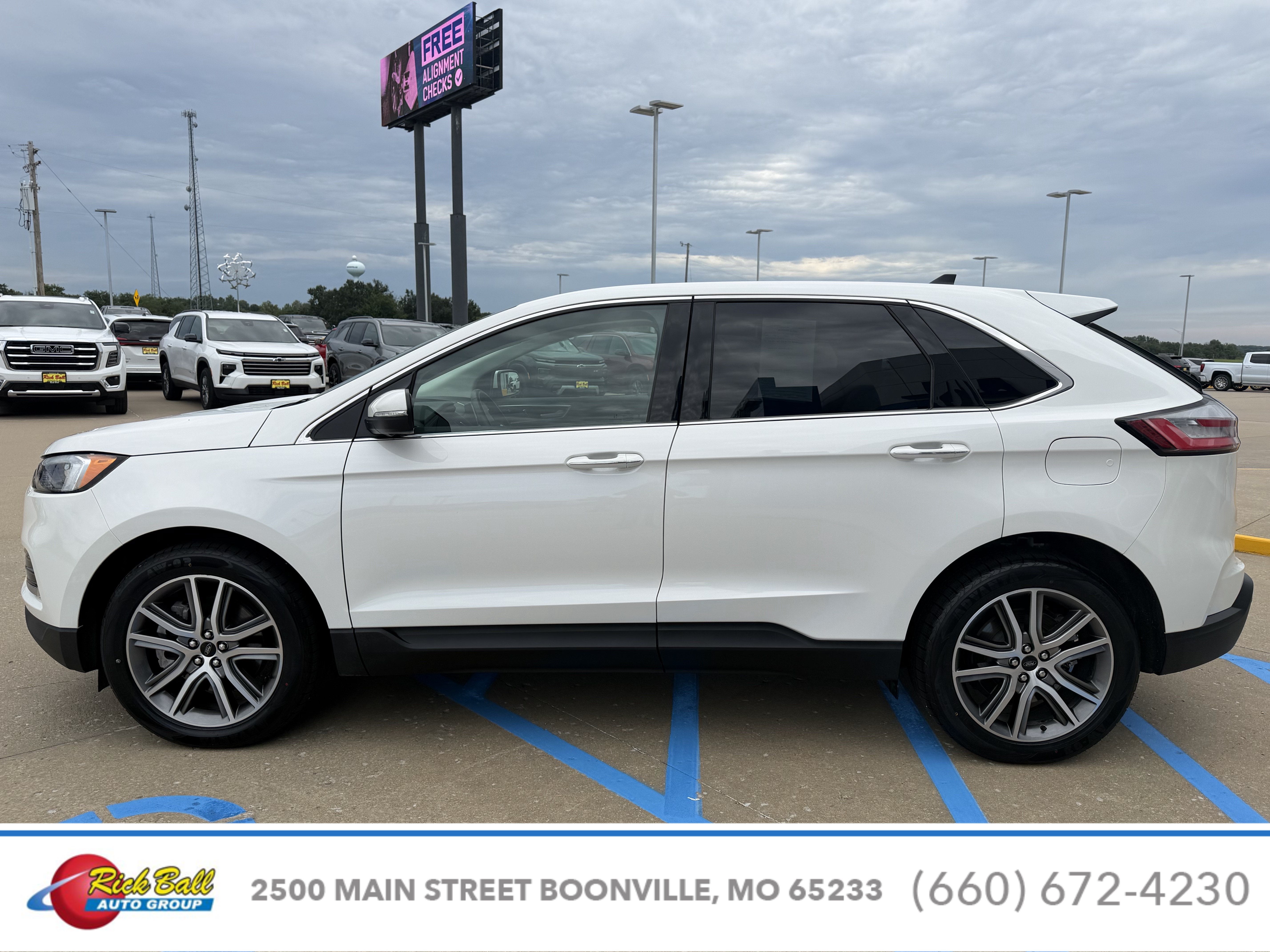 2023 Ford Edge Titanium