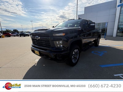 2024 Chevrolet Silverado 2500 HD Custom