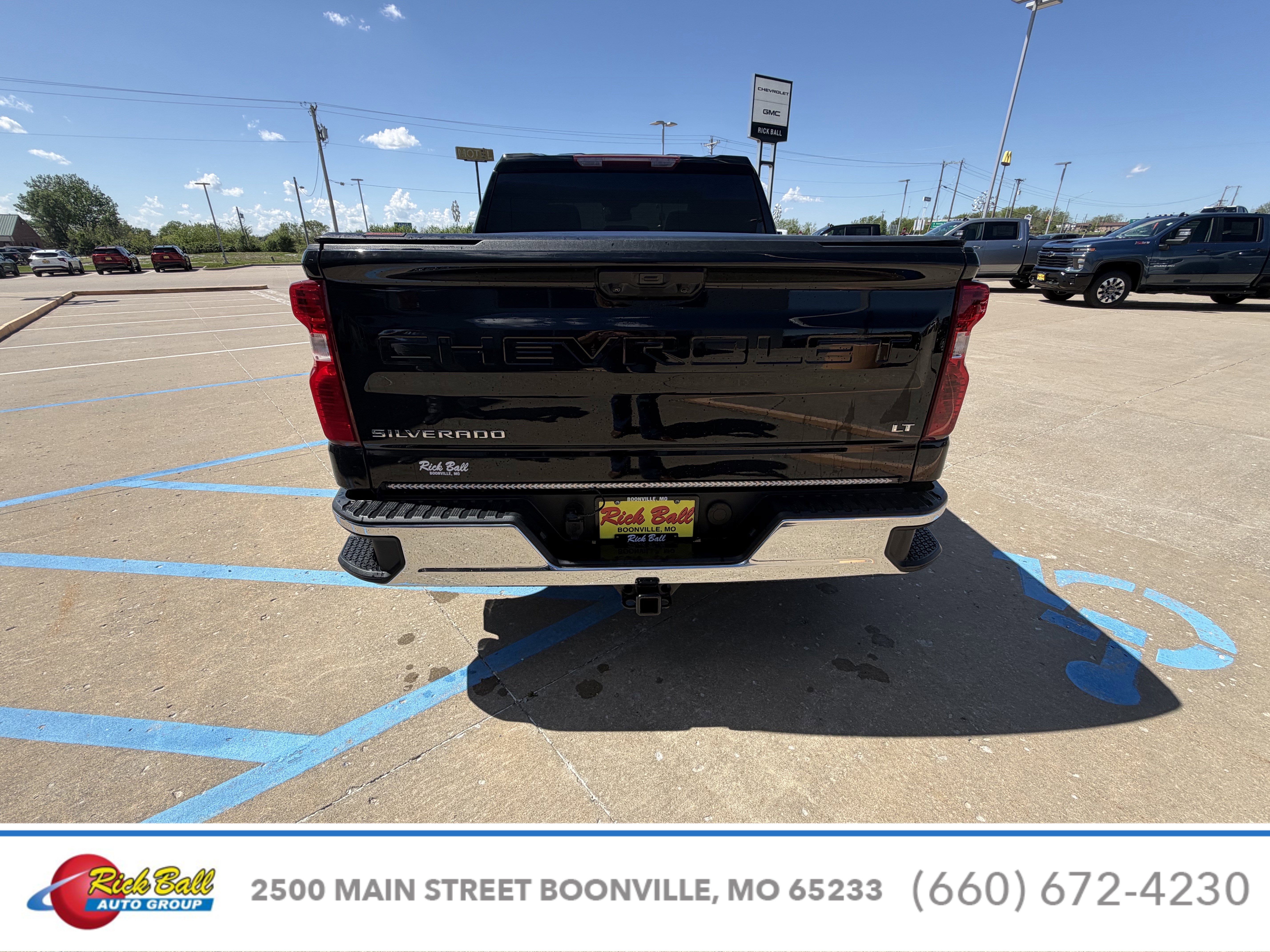 2023 Chevrolet Silverado 1500 LT