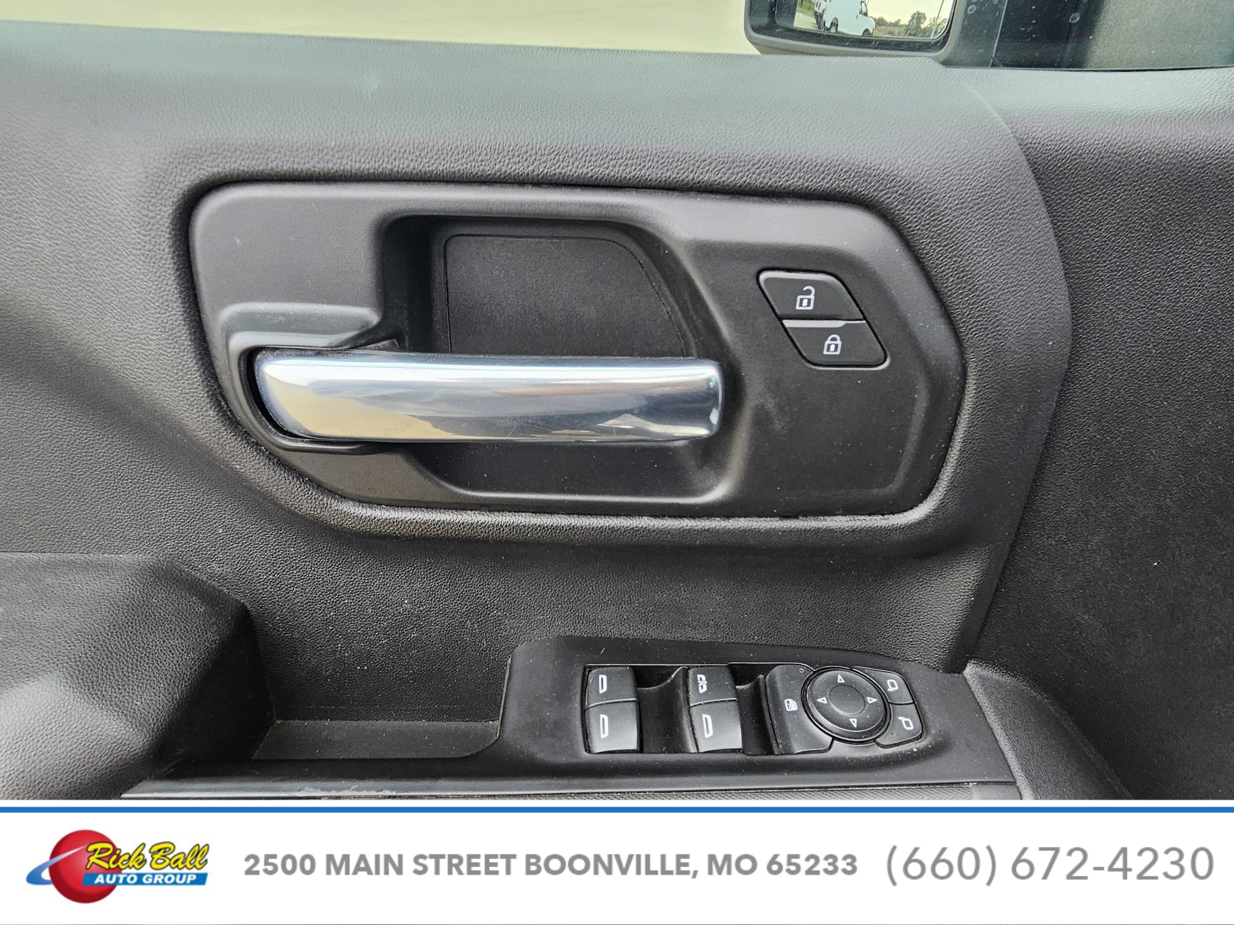 2019 Chevrolet Silverado 1500 Custom