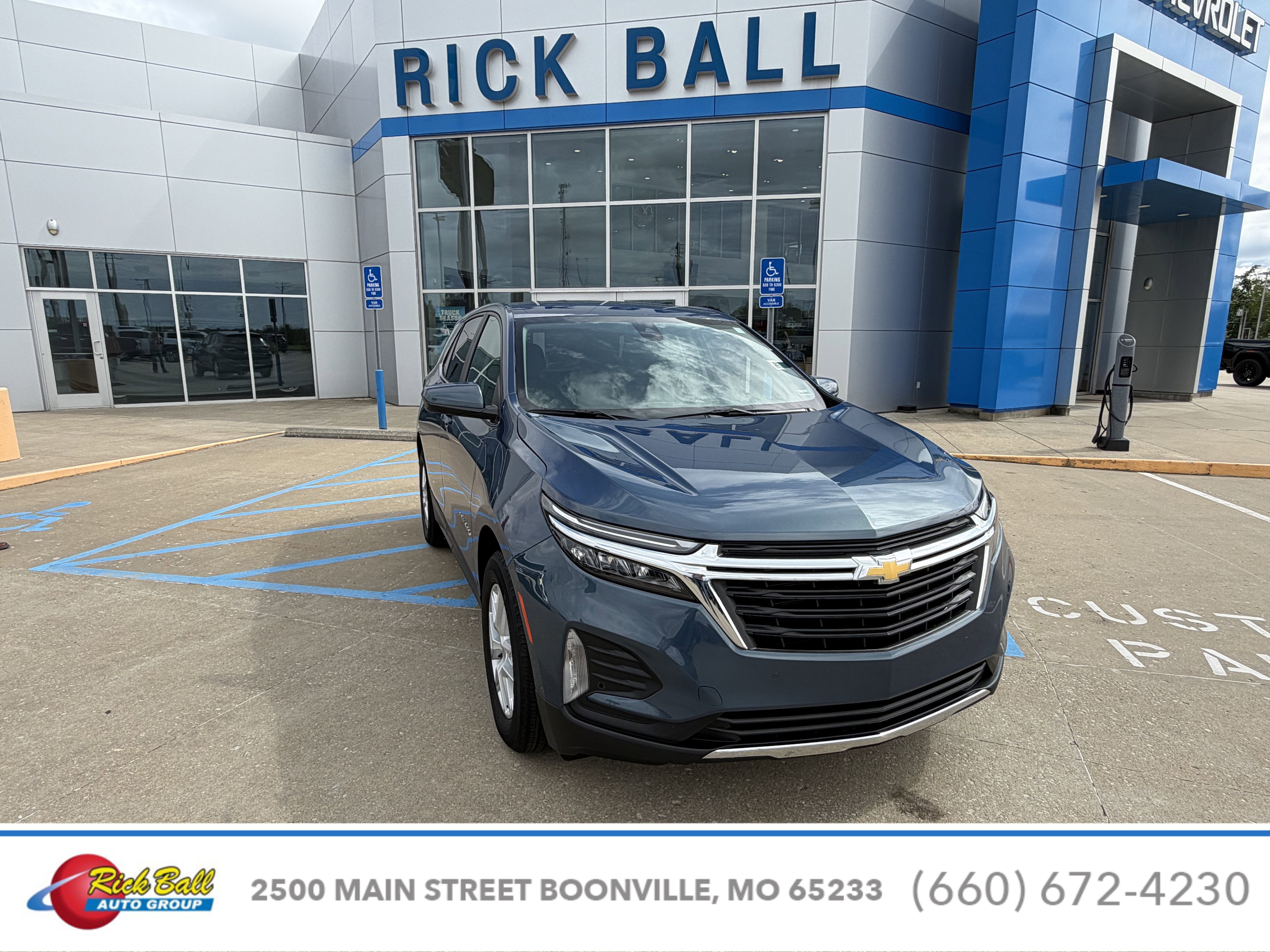 2024 Chevrolet Equinox LT