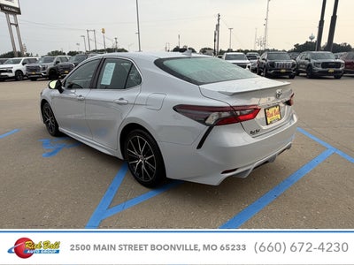 2024 Toyota Camry SE