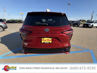 2021 Toyota Sienna XSE