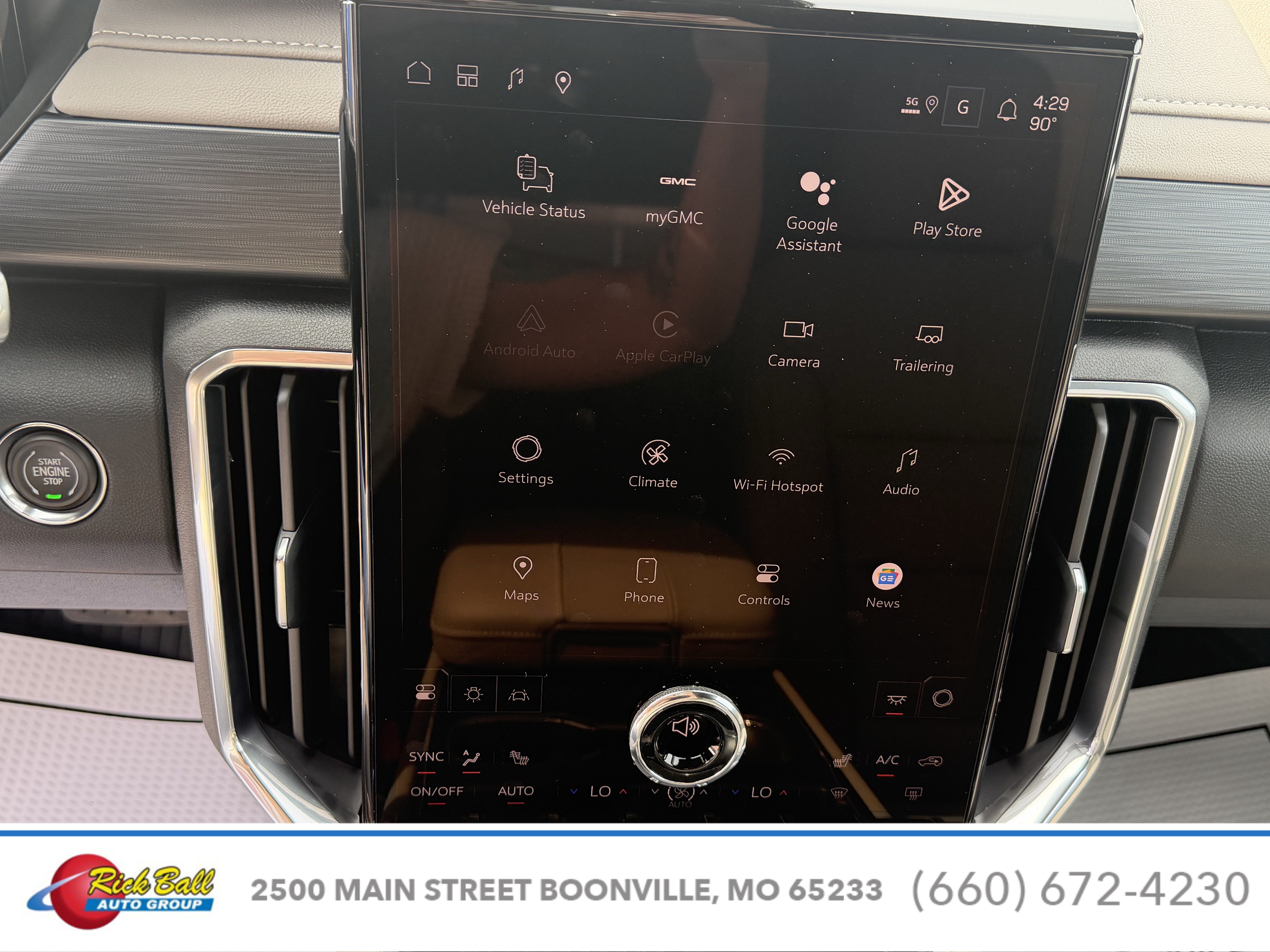 2026 GMC Acadia Elevation