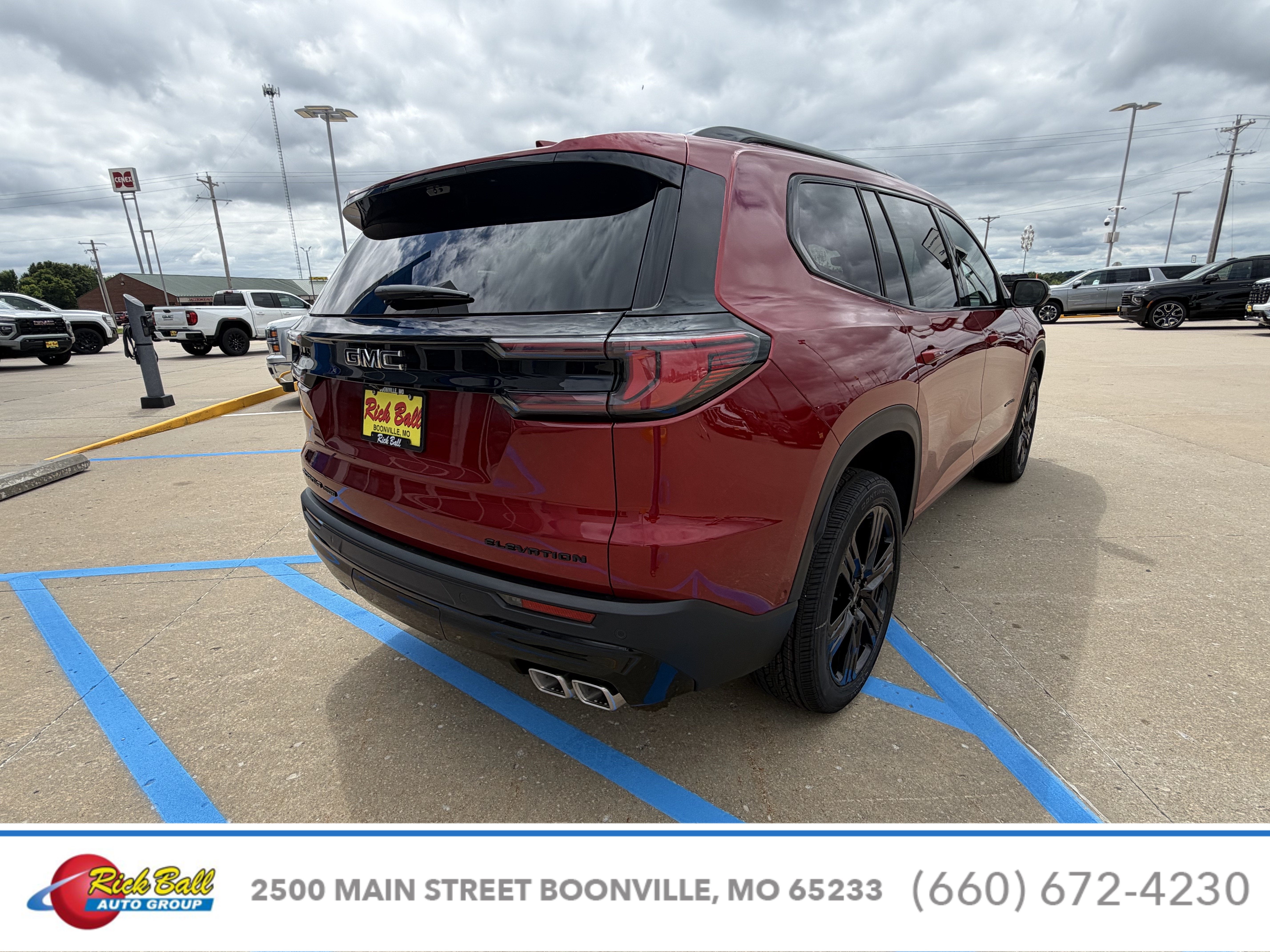 2026 GMC Acadia Elevation