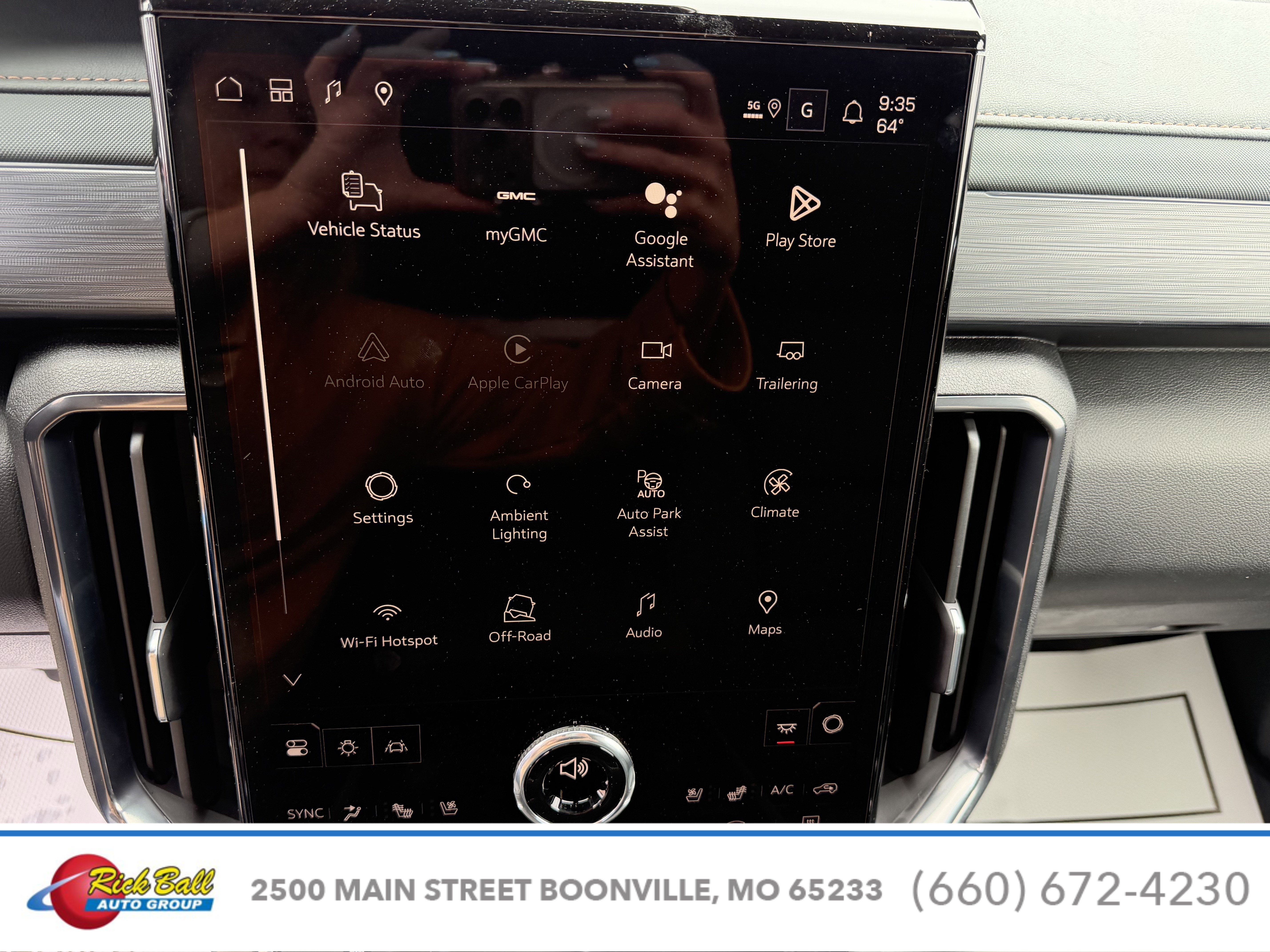 2026 GMC Acadia AT4